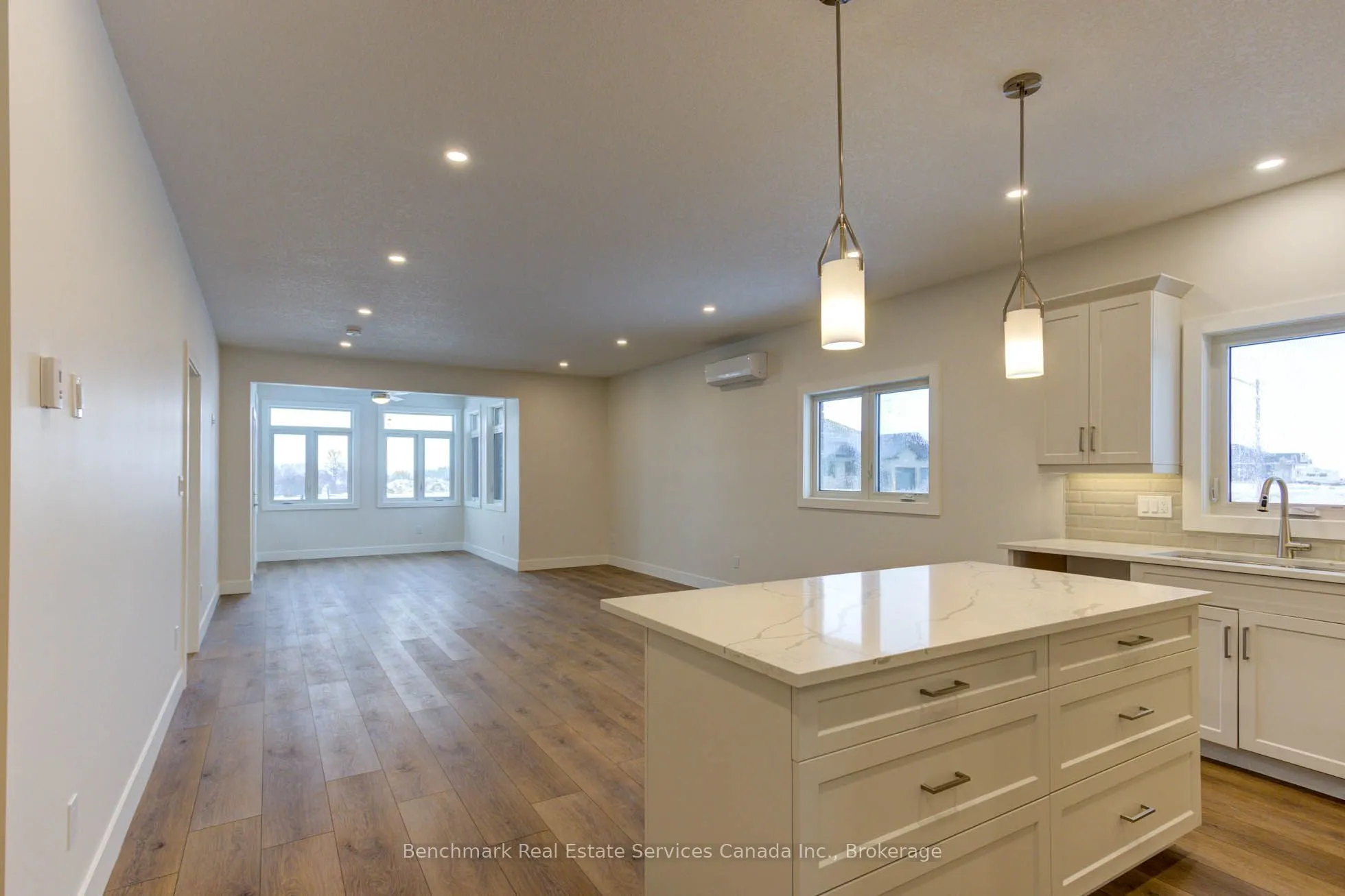 65 Cavalier Crescent #65