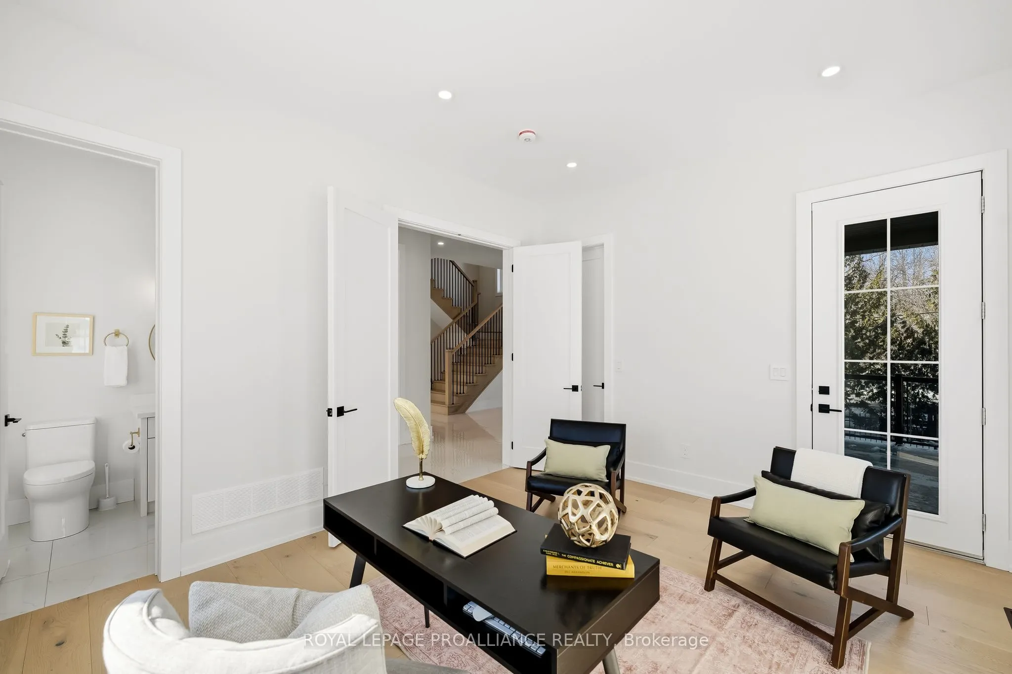 213 Suzanne Mess Boulevard