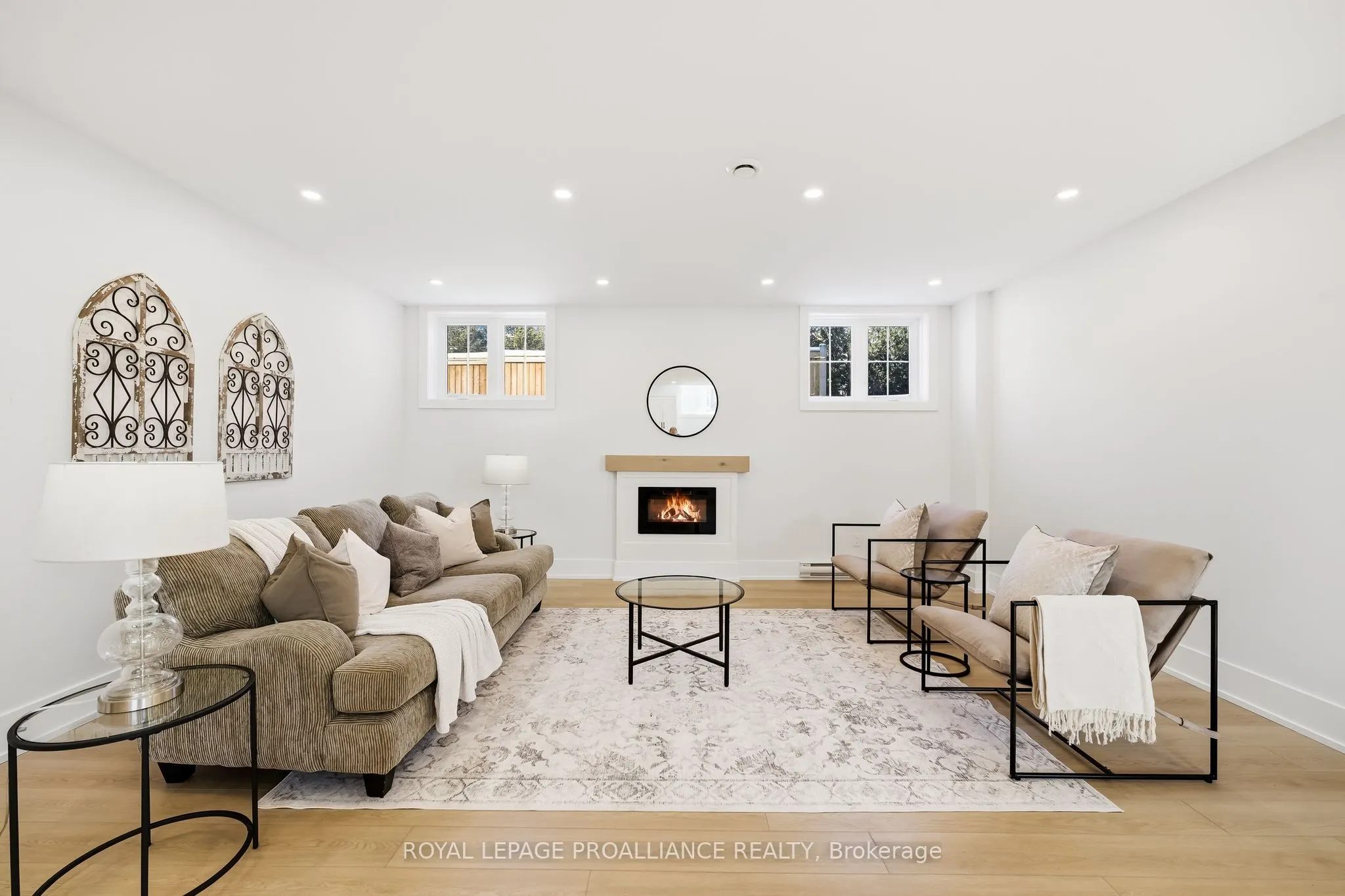 213 Suzanne Mess Boulevard
