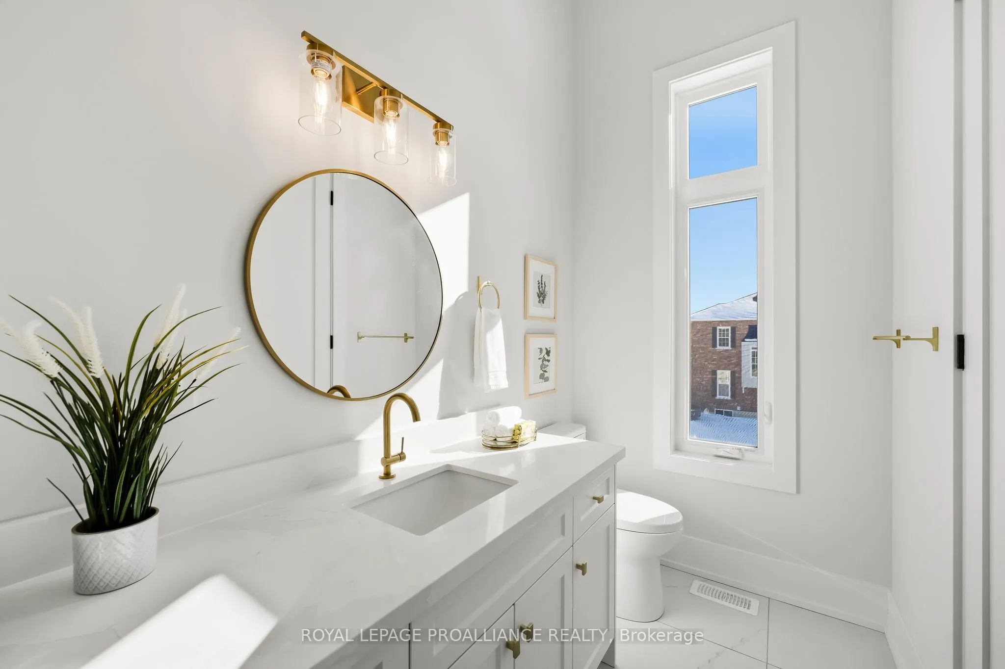 213 Suzanne Mess Boulevard