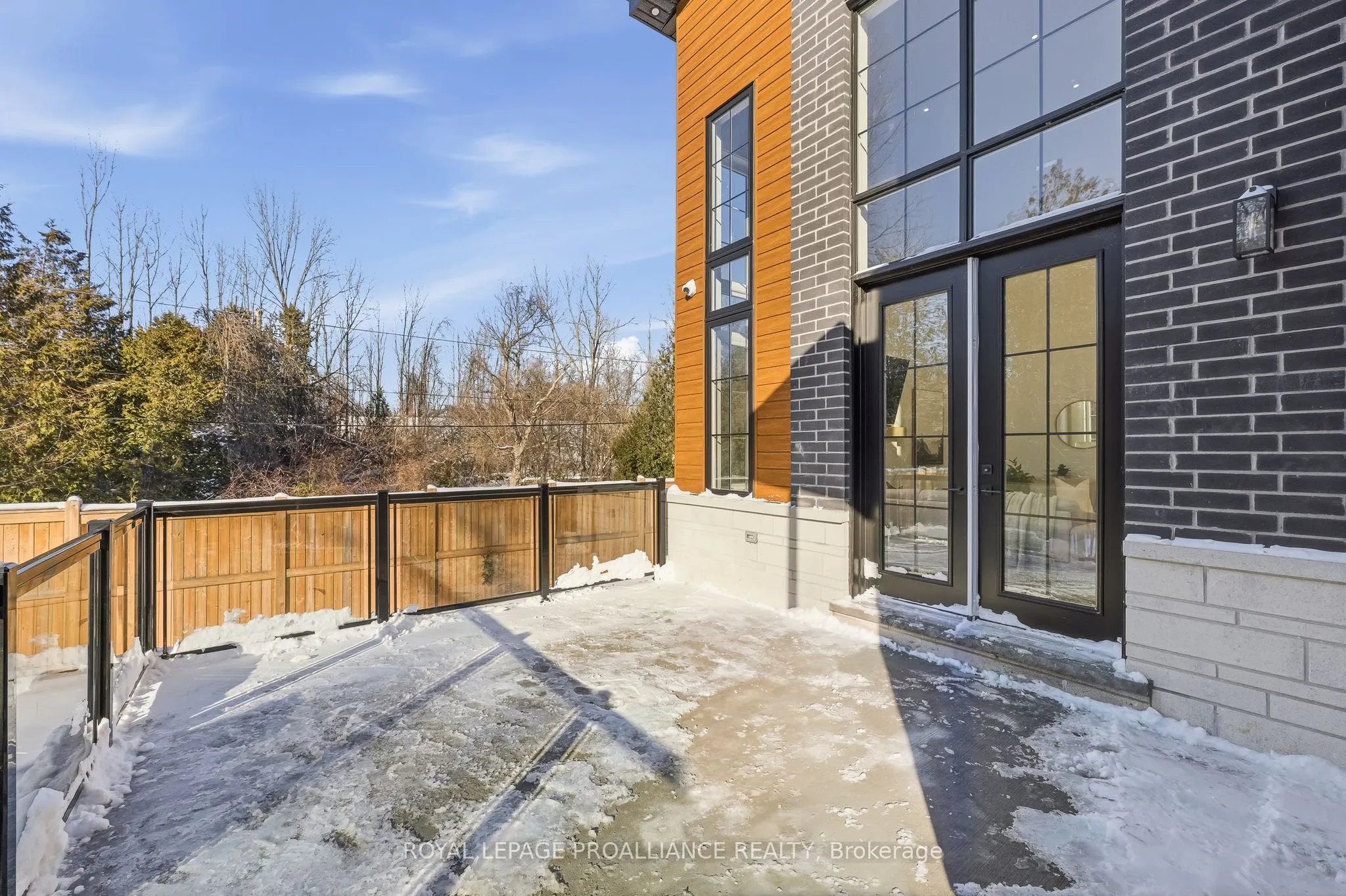 213 Suzanne Mess Boulevard