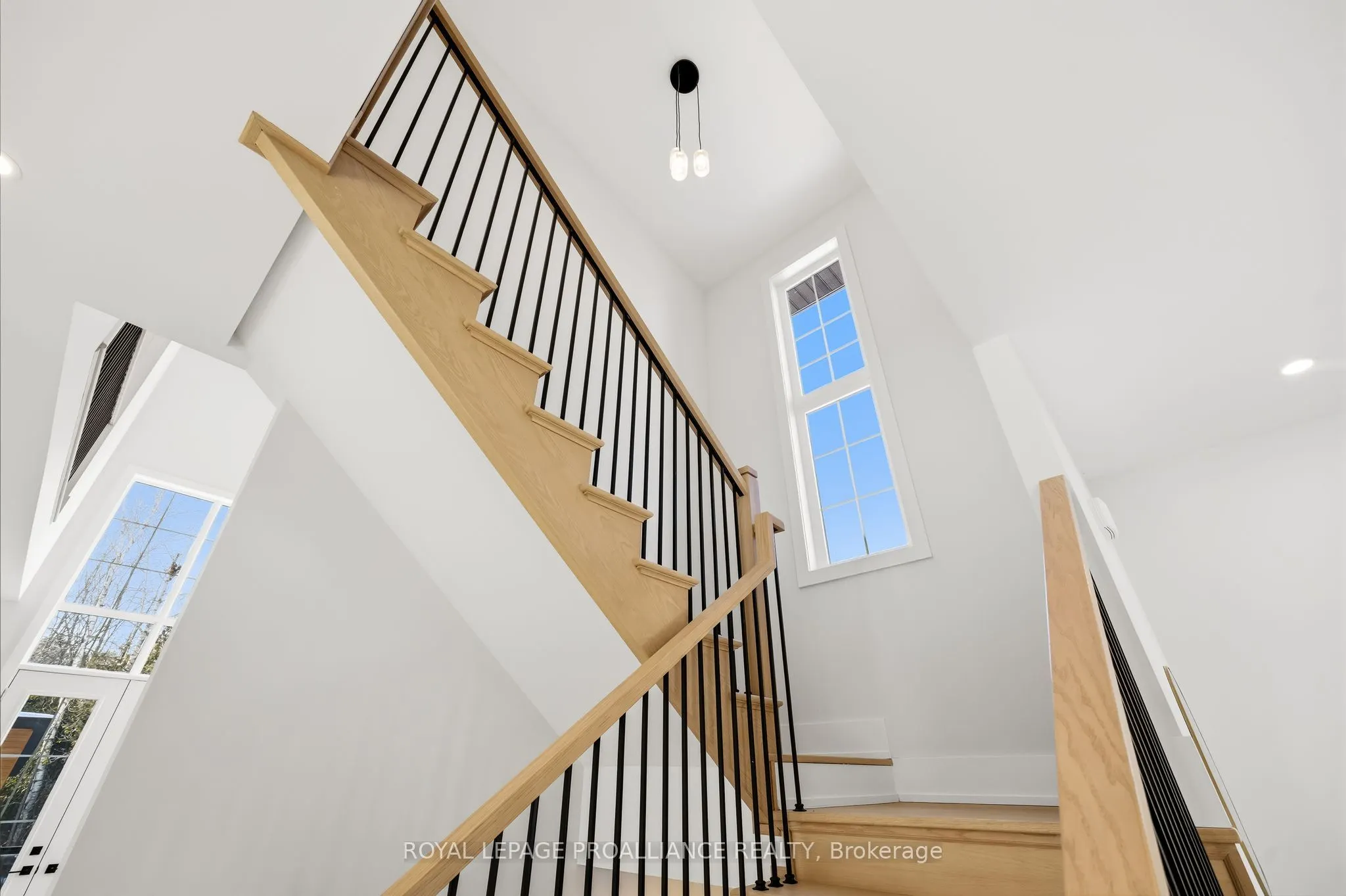 213 Suzanne Mess Boulevard
