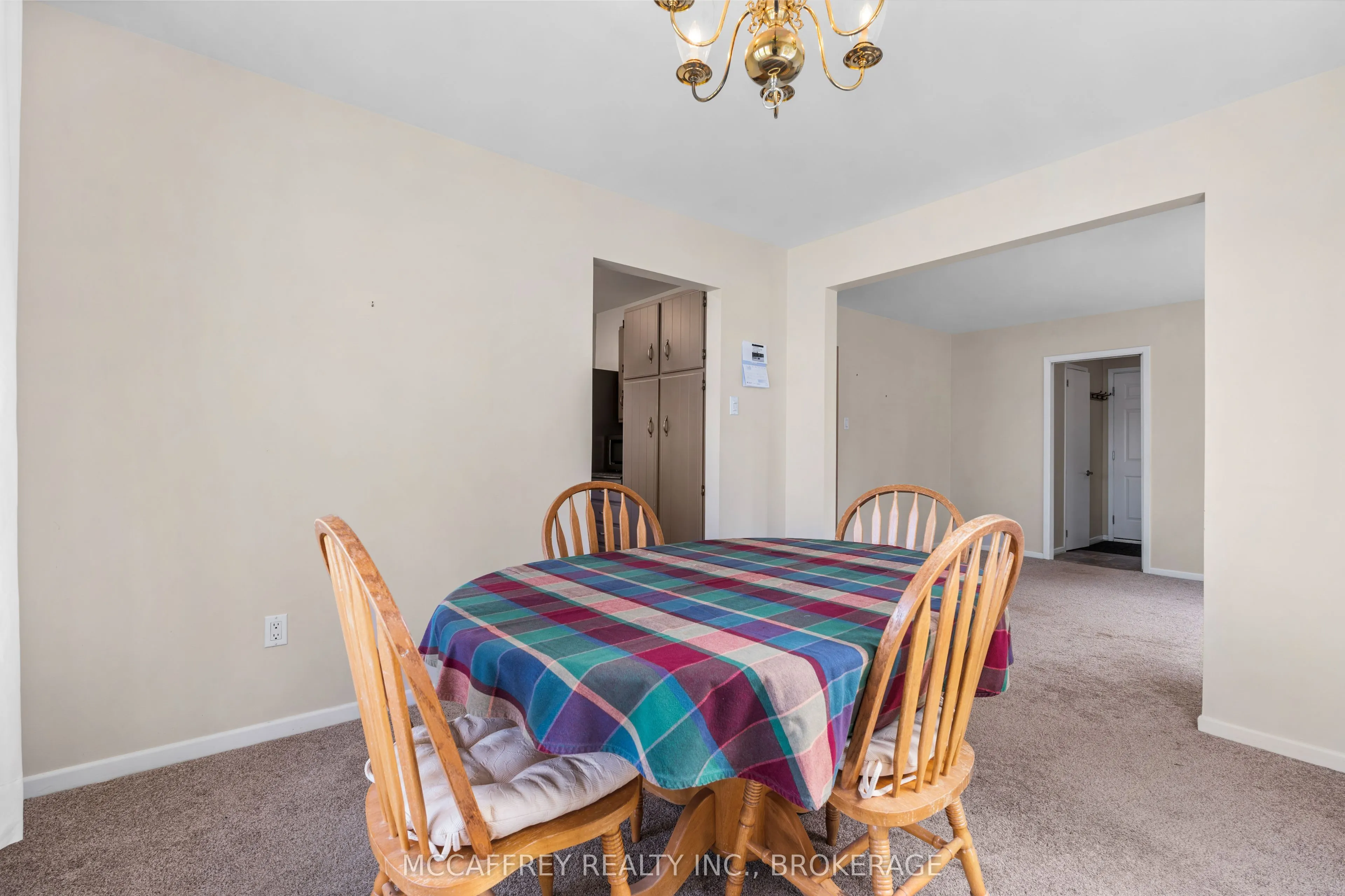 79 River Road