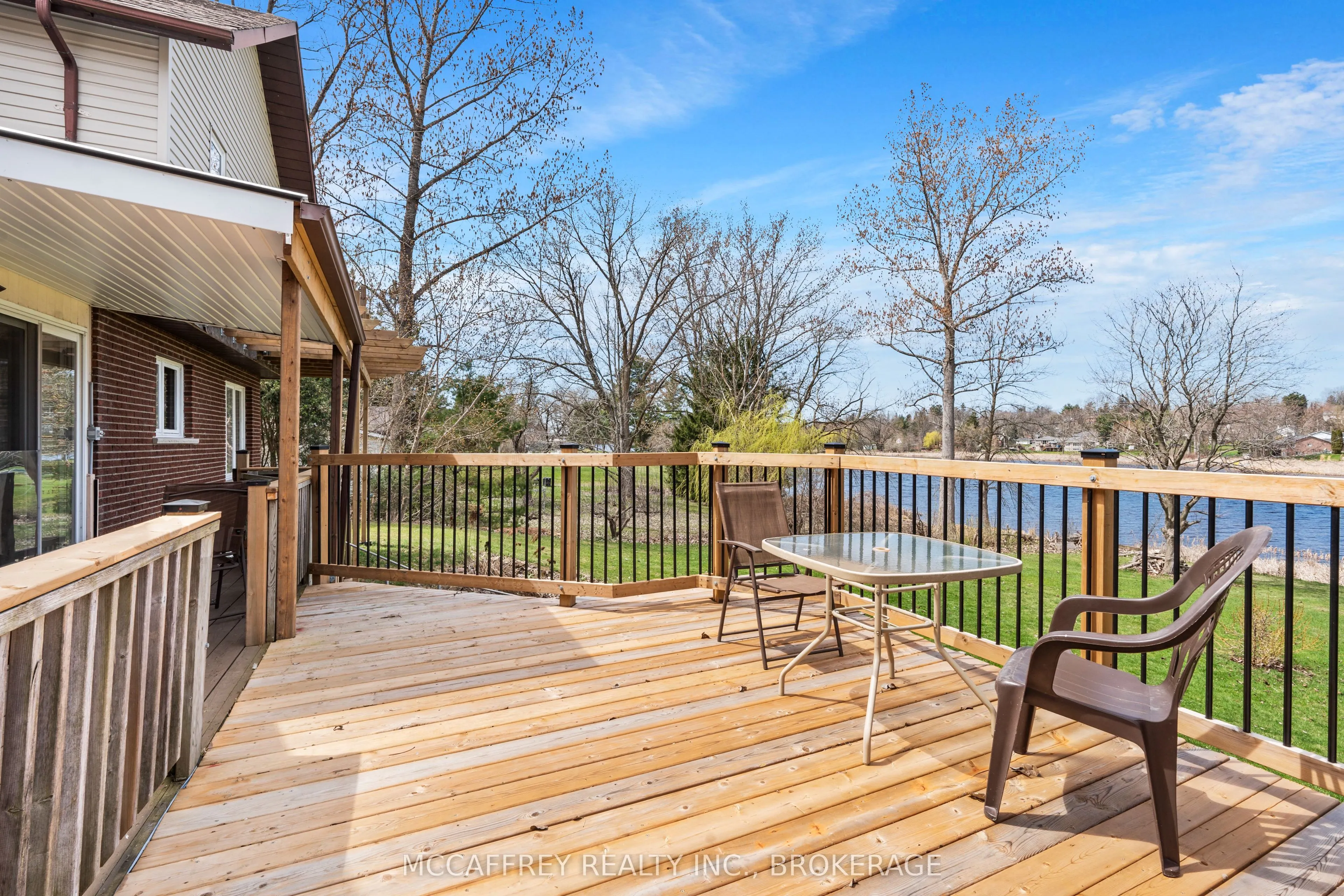 79 River Road