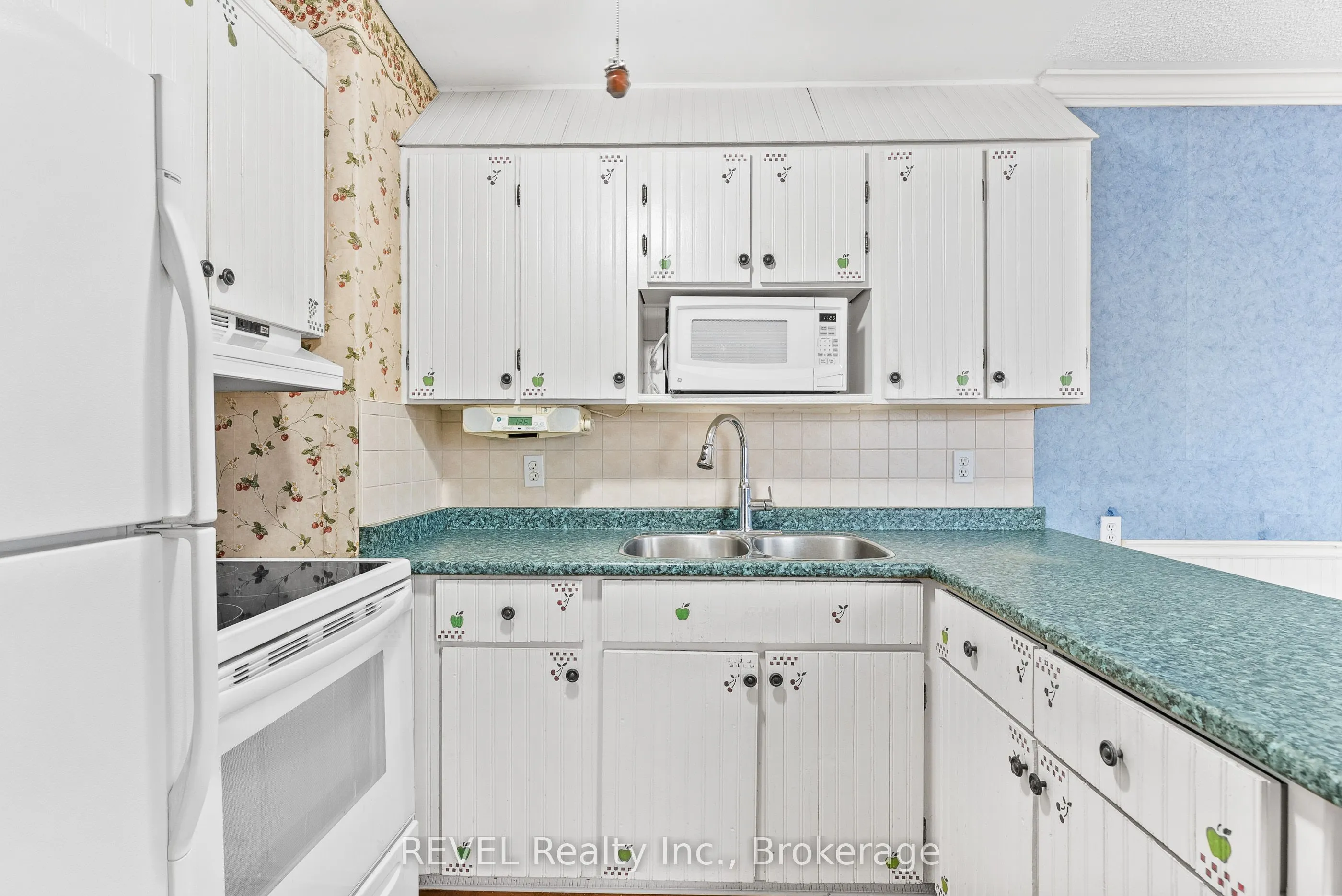 7962 Booth Street