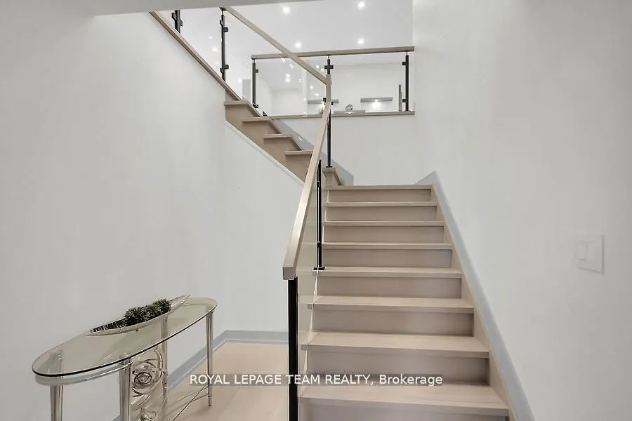 6865 Pebble Trail Way