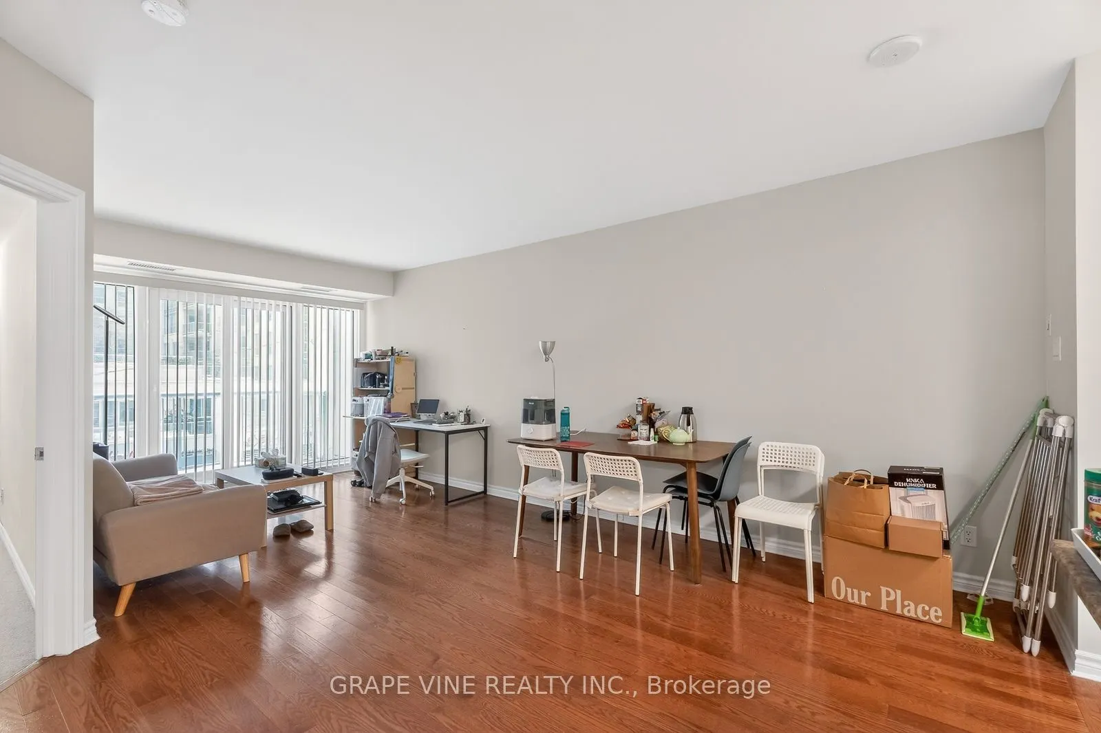 234 Rideau Street #304