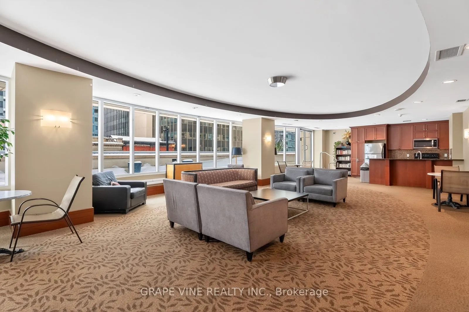 234 Rideau Street #304