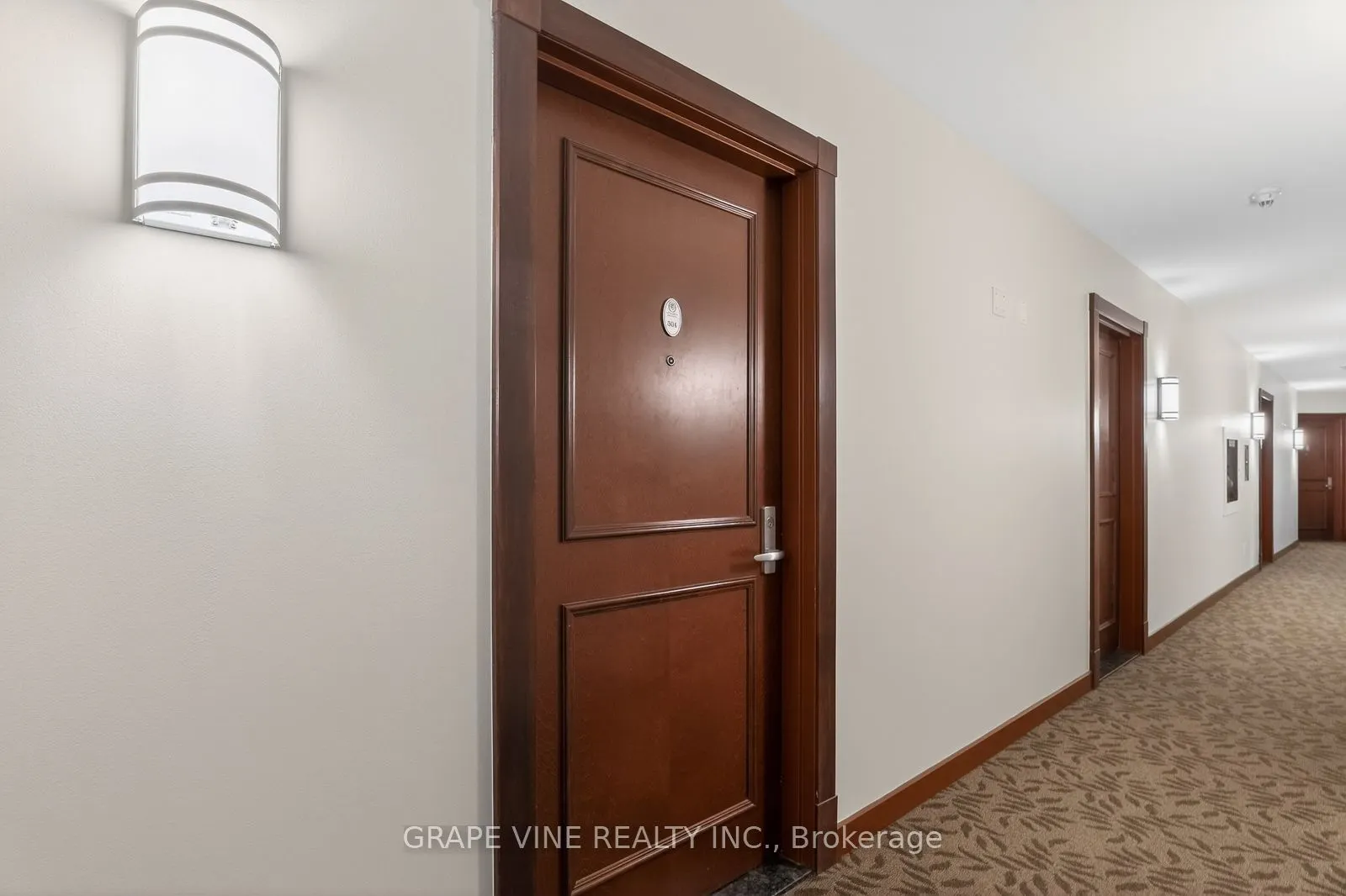 234 Rideau Street #304