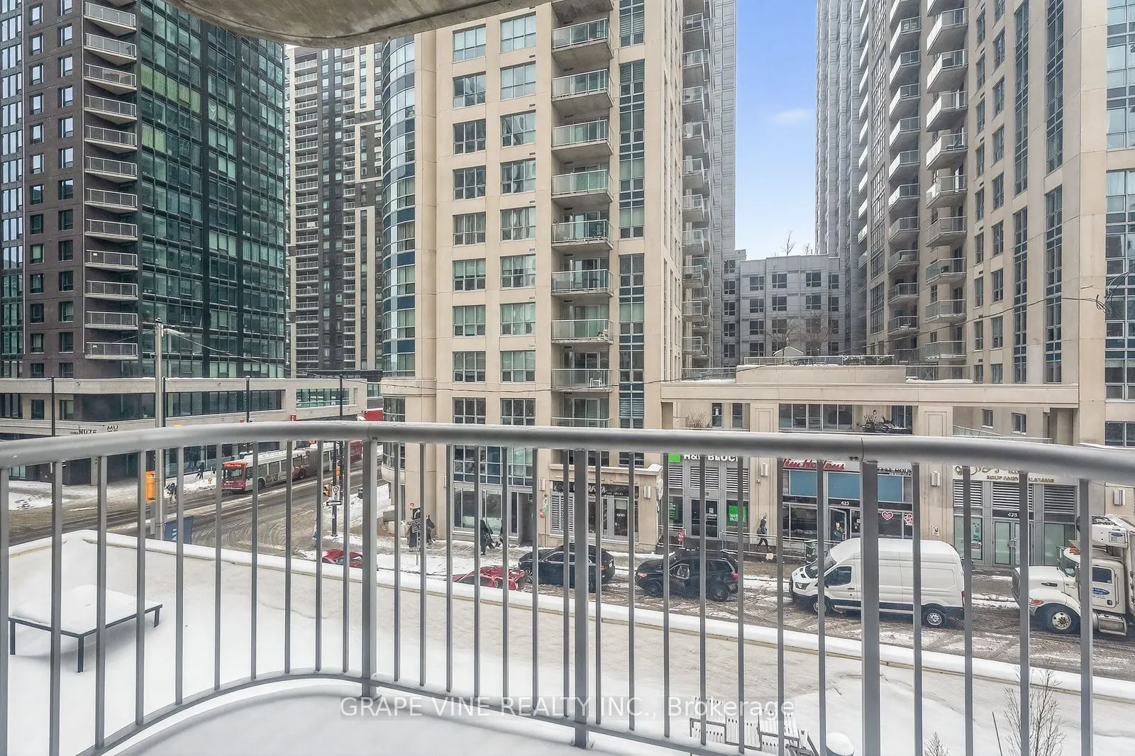 234 Rideau Street #304