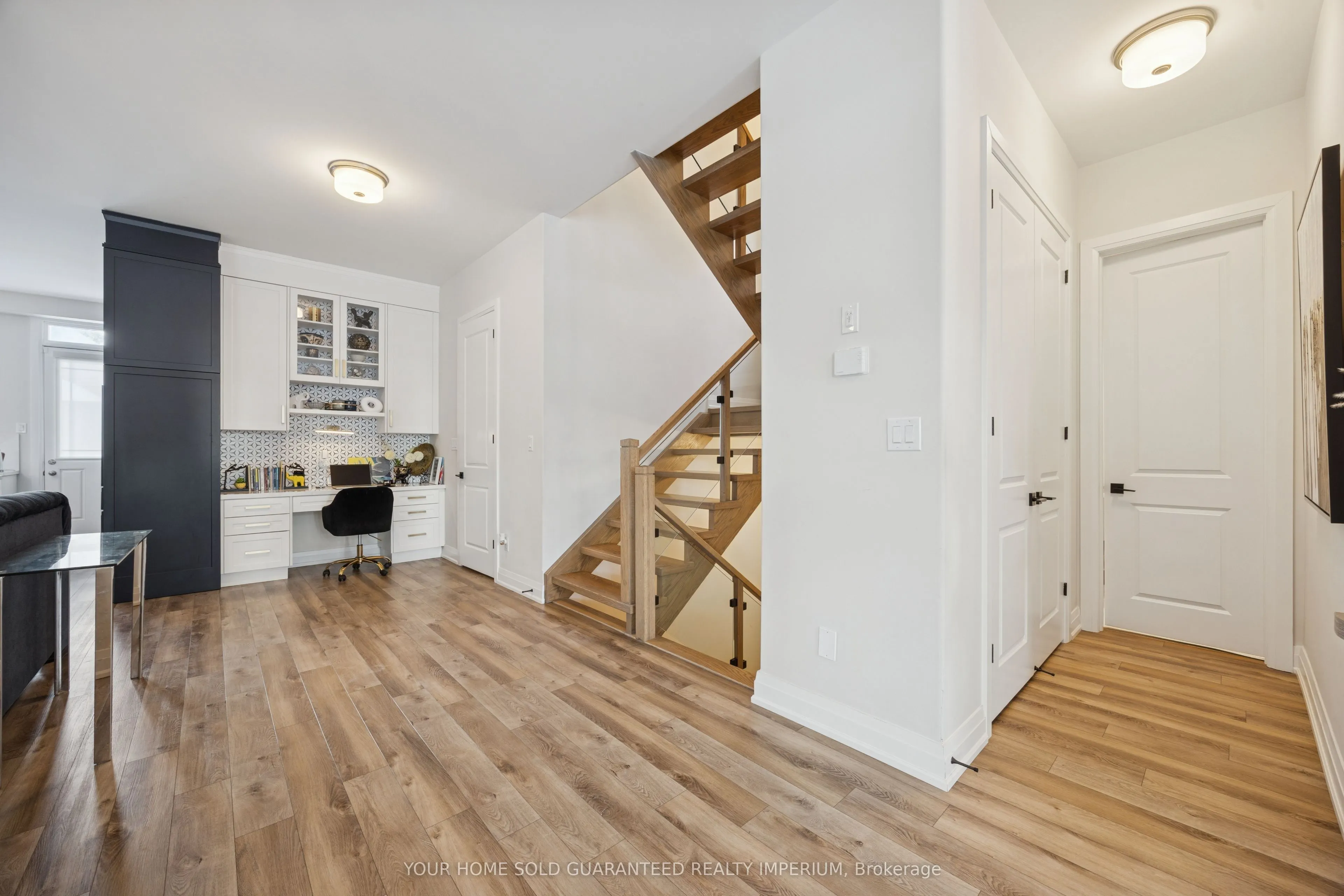 202 Strachan Street