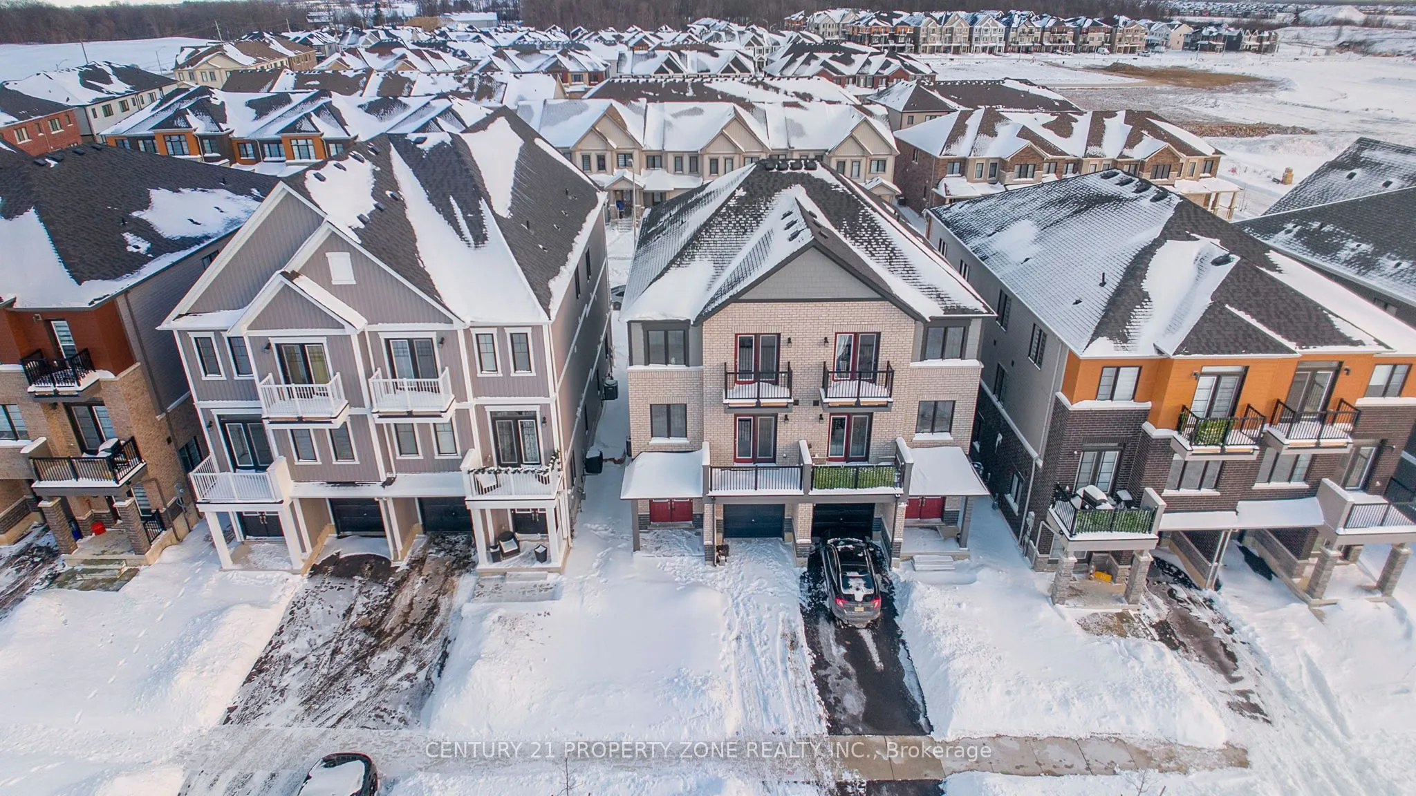75 NORWICH Crescent