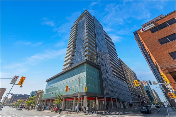 324 Laurier Avenue W #2010