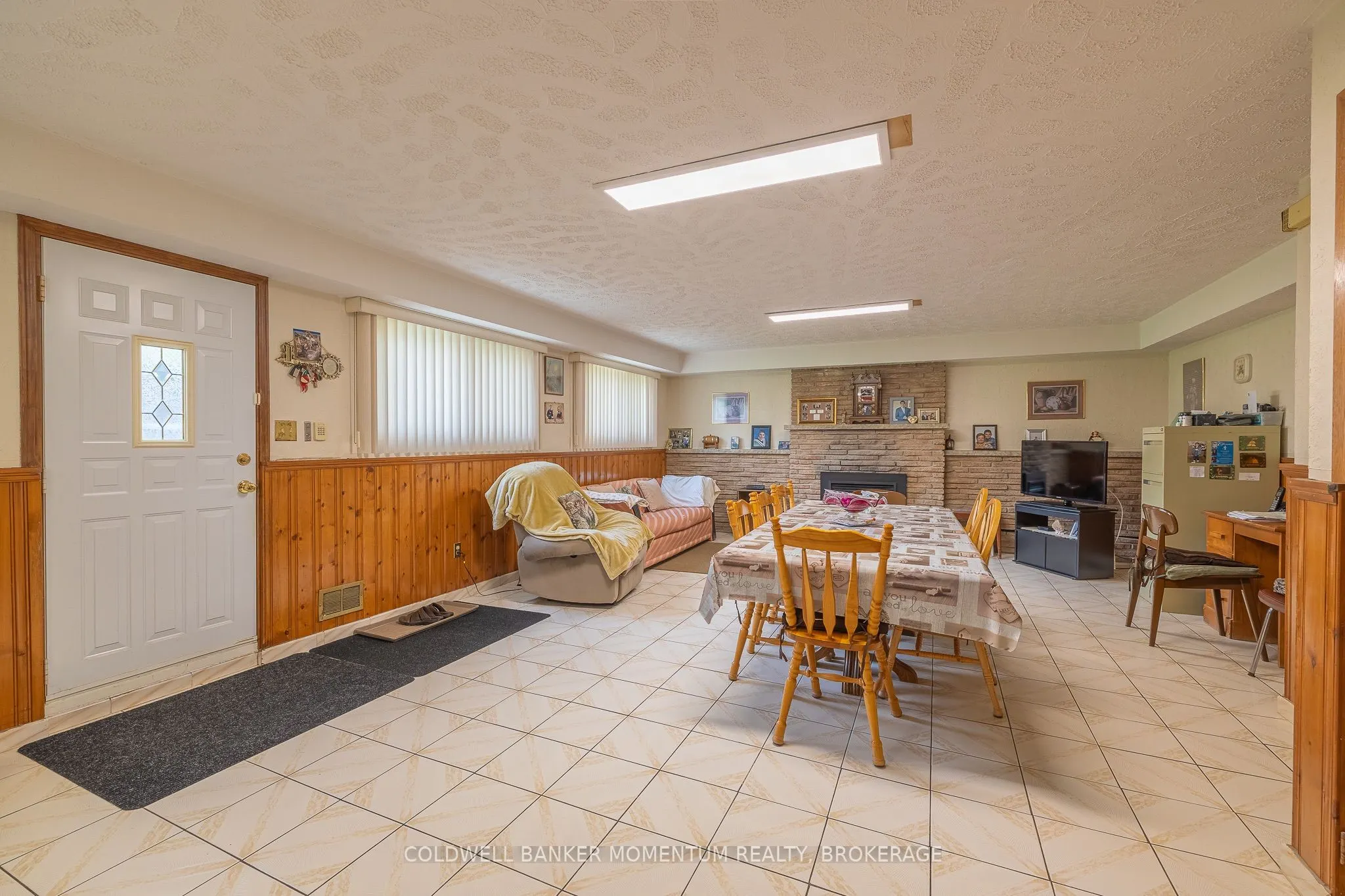 4177 BROOKDALE Drive