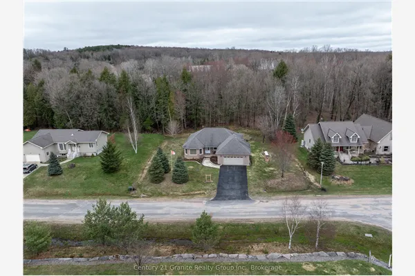 117 Halbiem Crescent