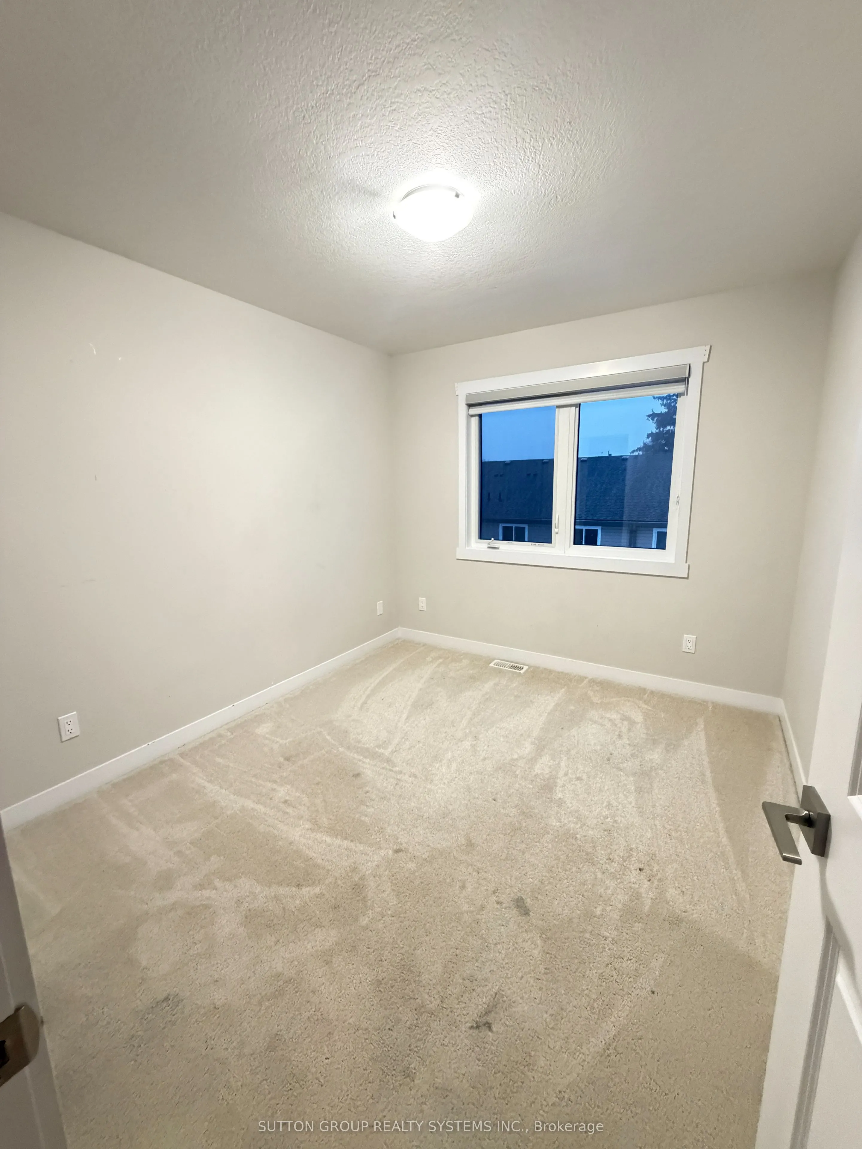 160 Stanley Street #4