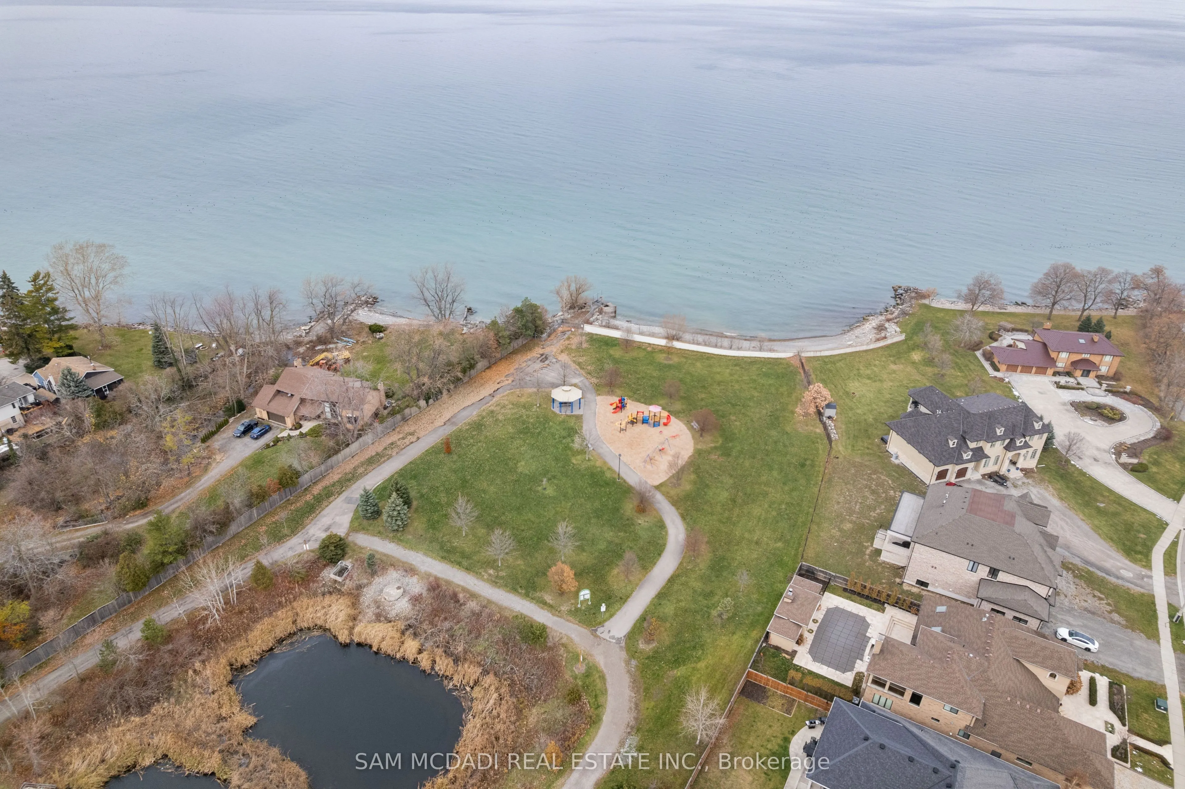 451 MONTREAL Circle