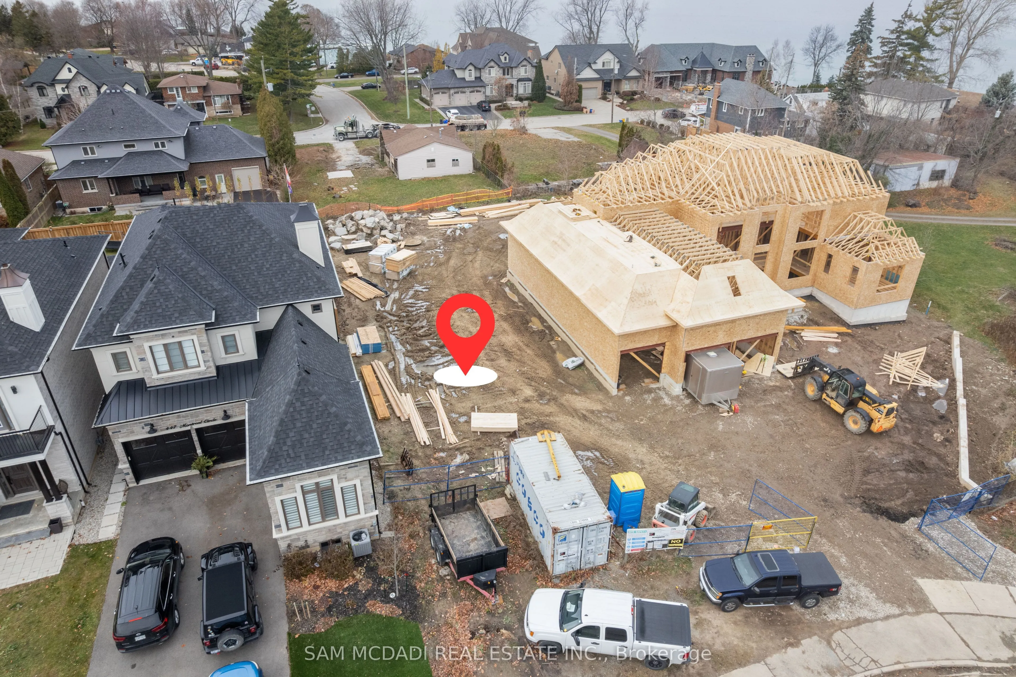 451 MONTREAL Circle