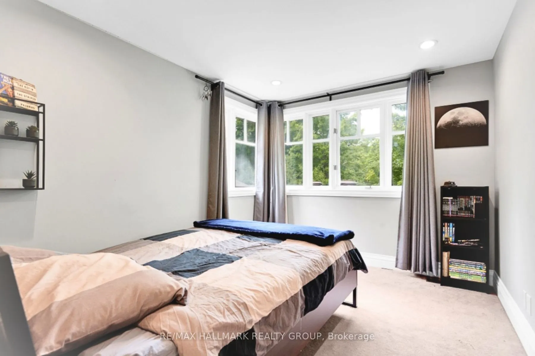 23 DAVIDSON Drive