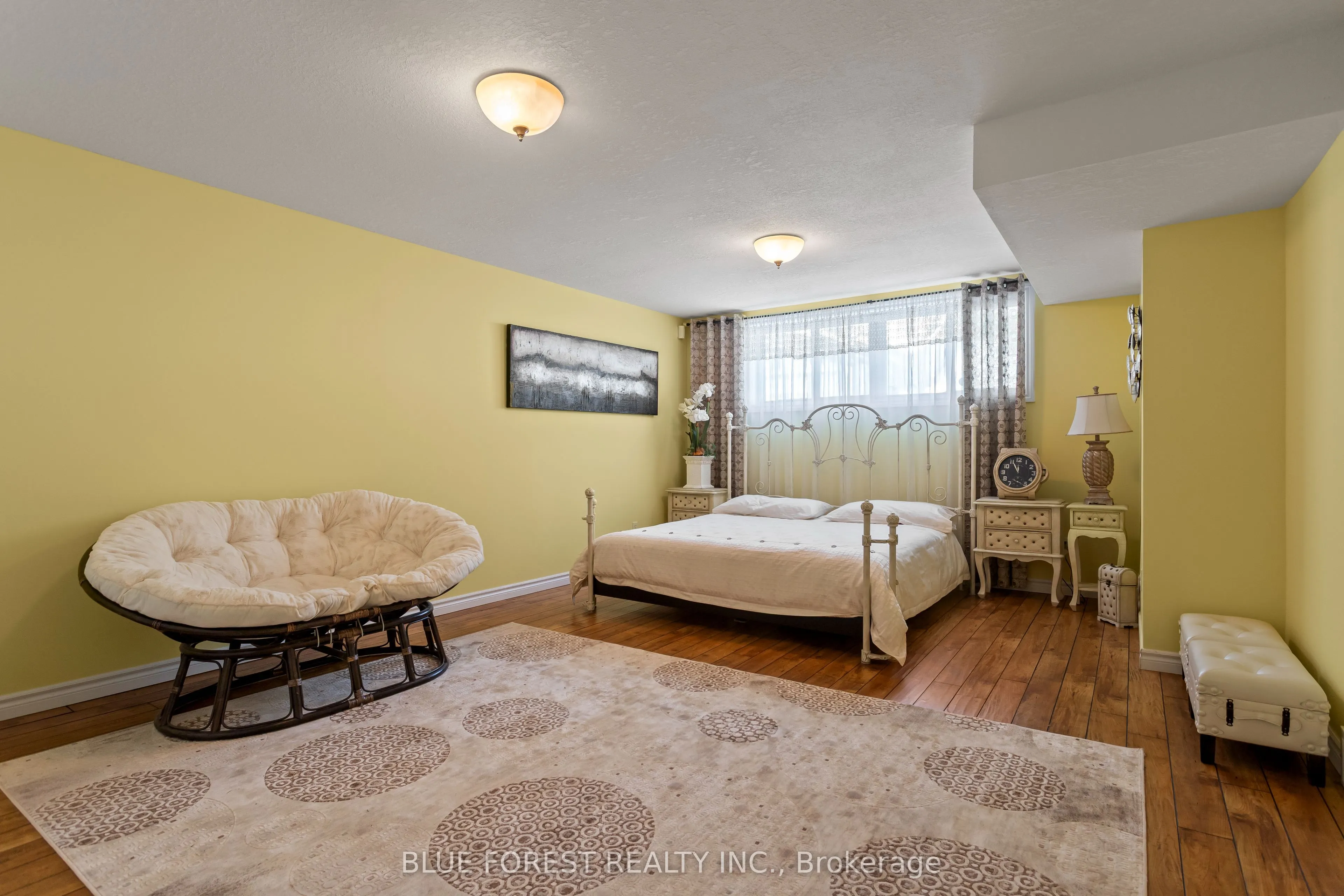 632 Thornwood Drive