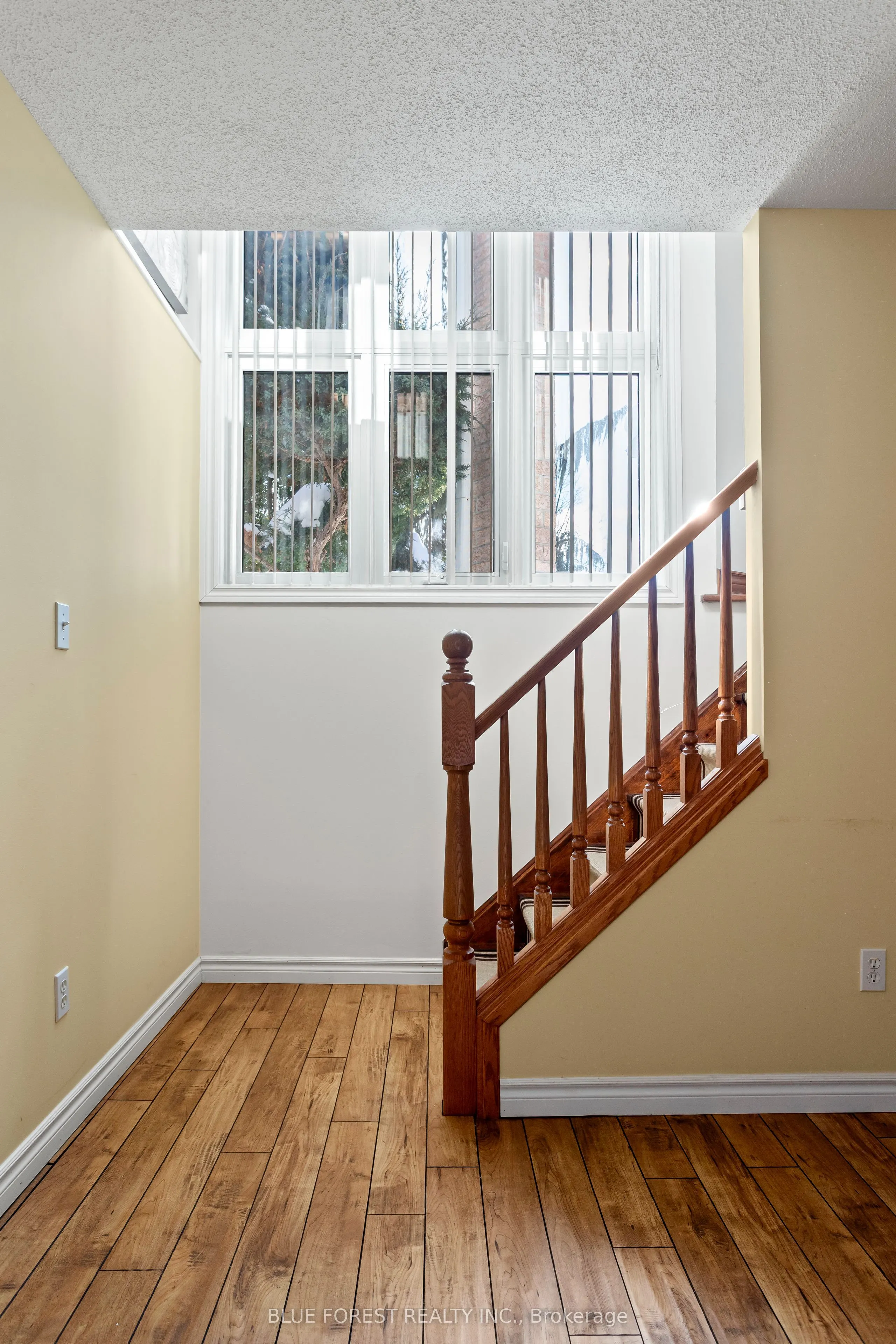 632 Thornwood Drive