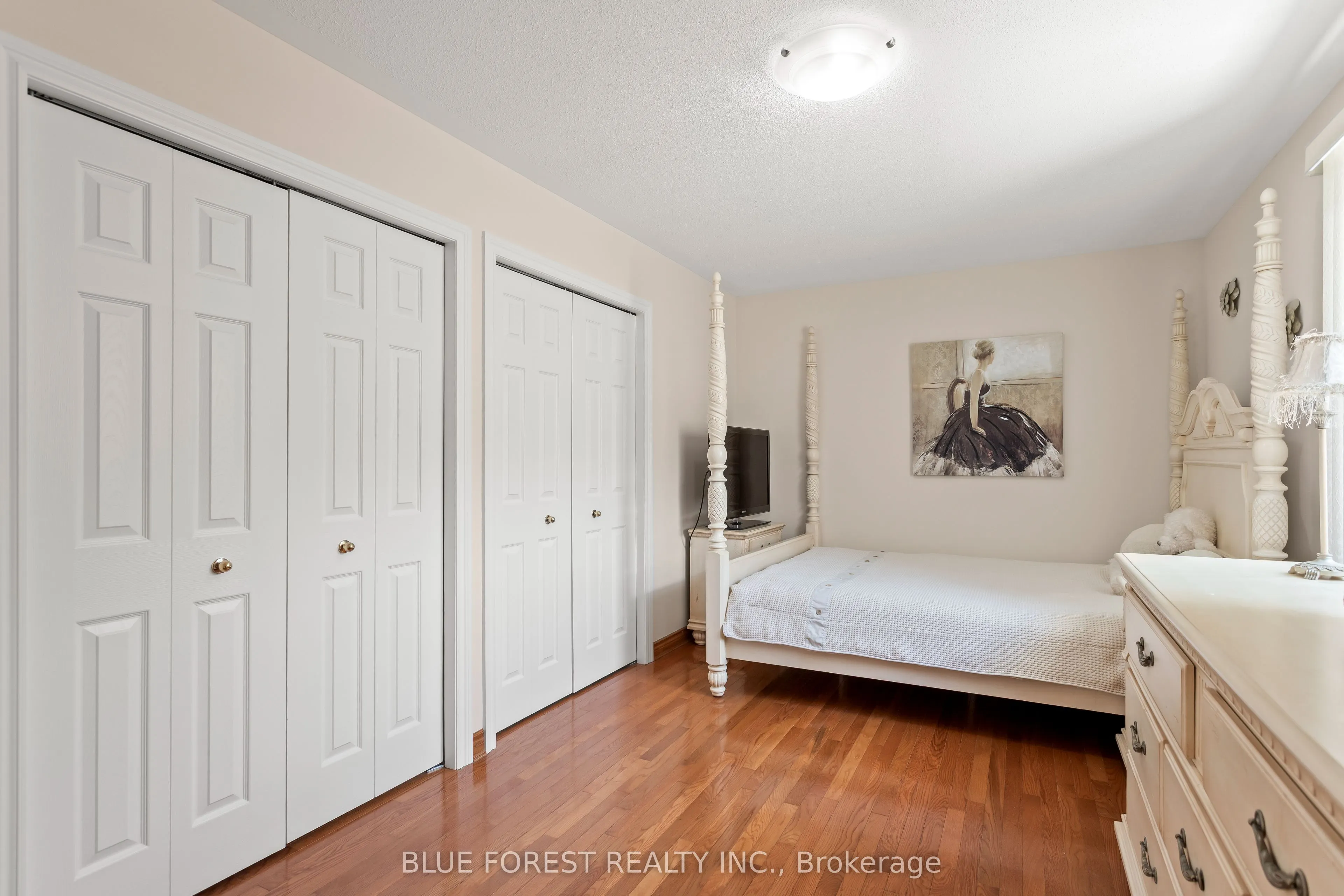 632 Thornwood Drive