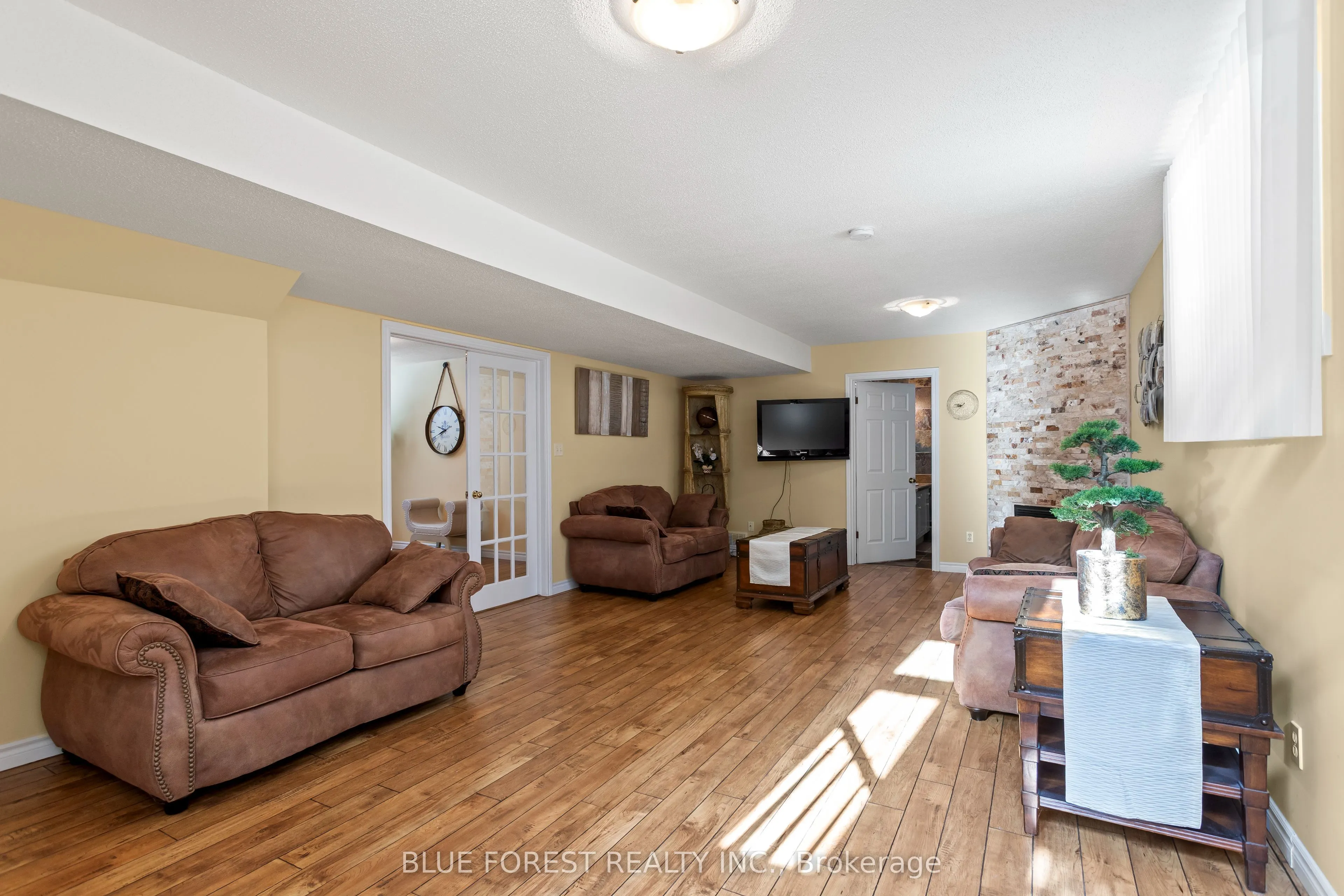 632 Thornwood Drive