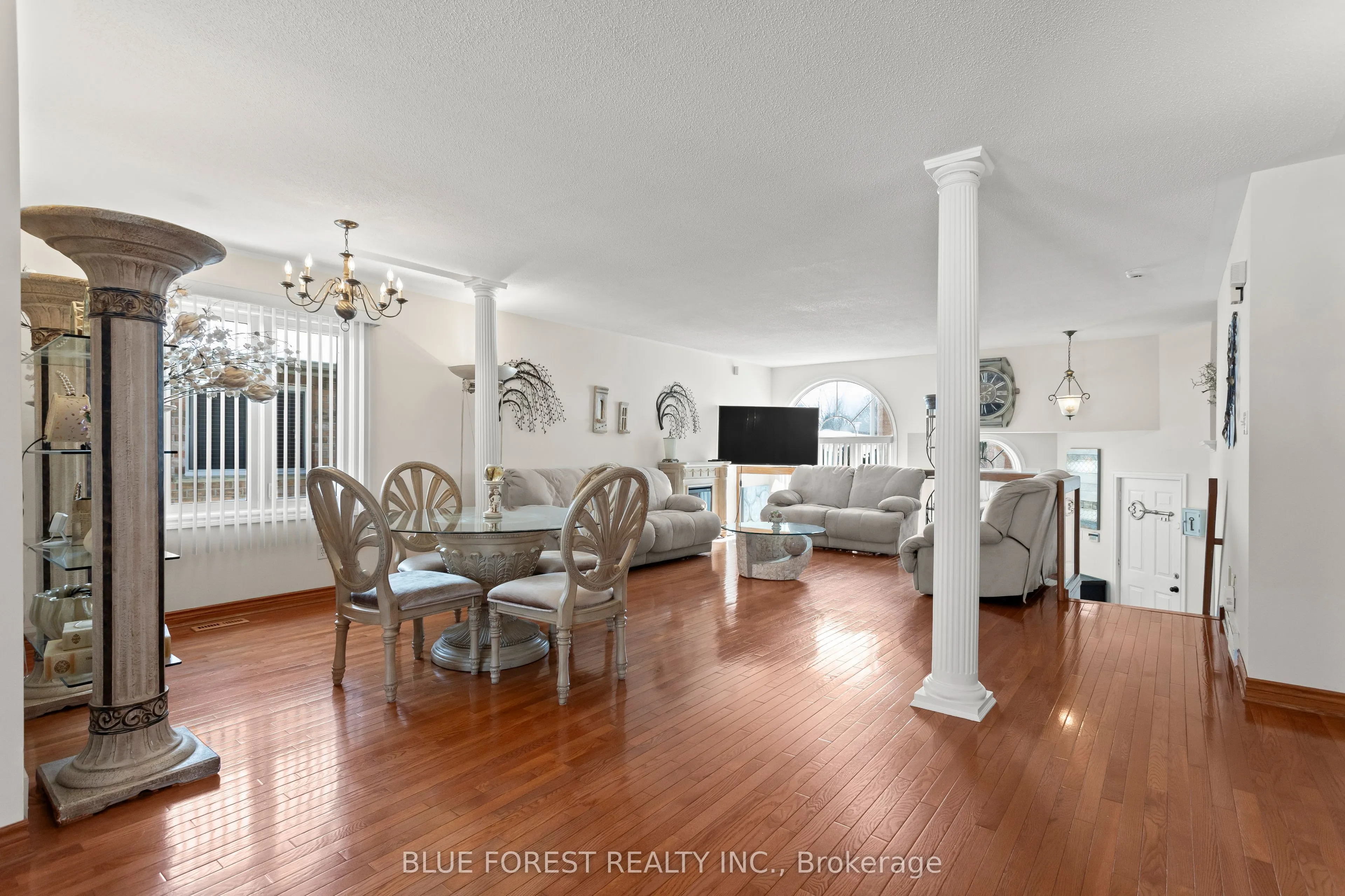 632 Thornwood Drive