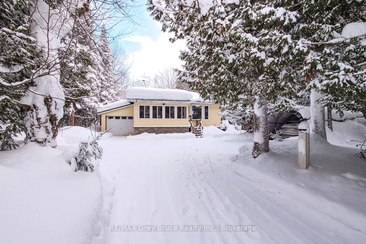 496 Berford Lake Road
