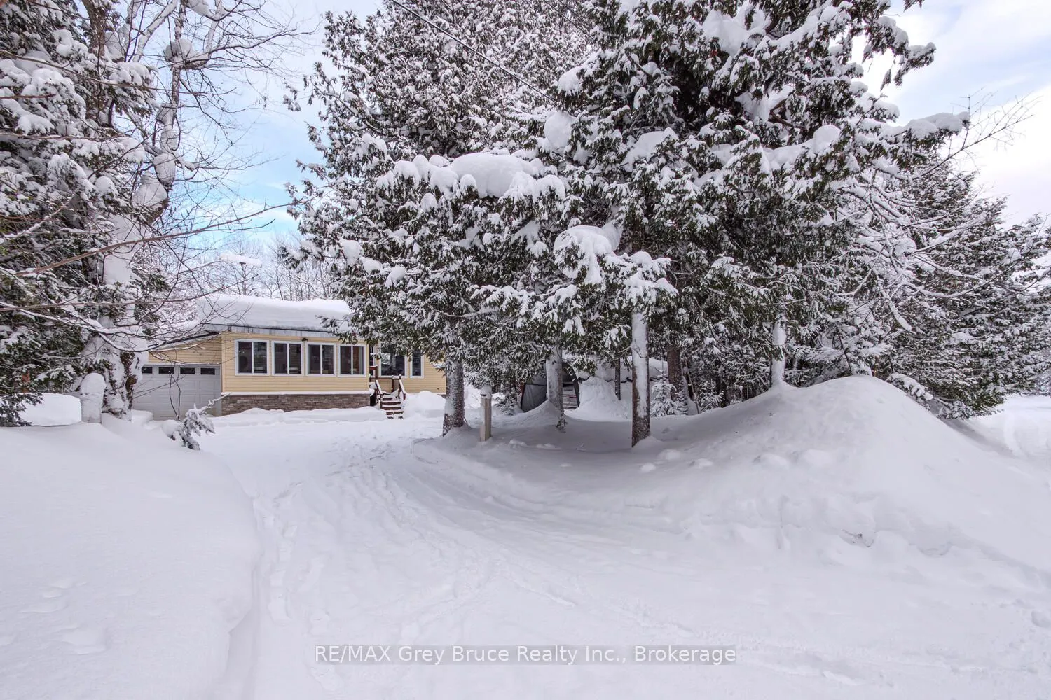 496 Berford Lake Road