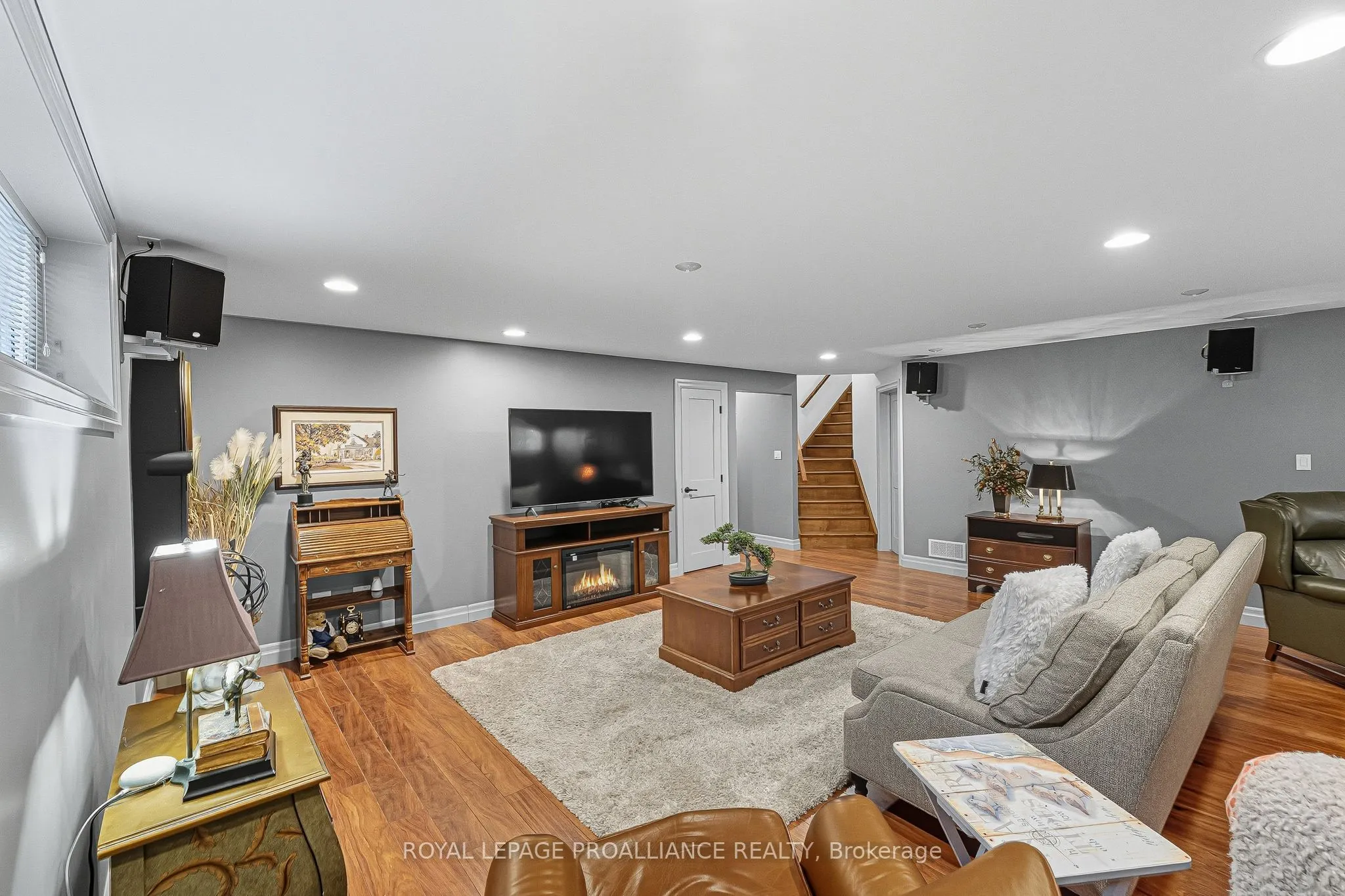 6 Birch Court