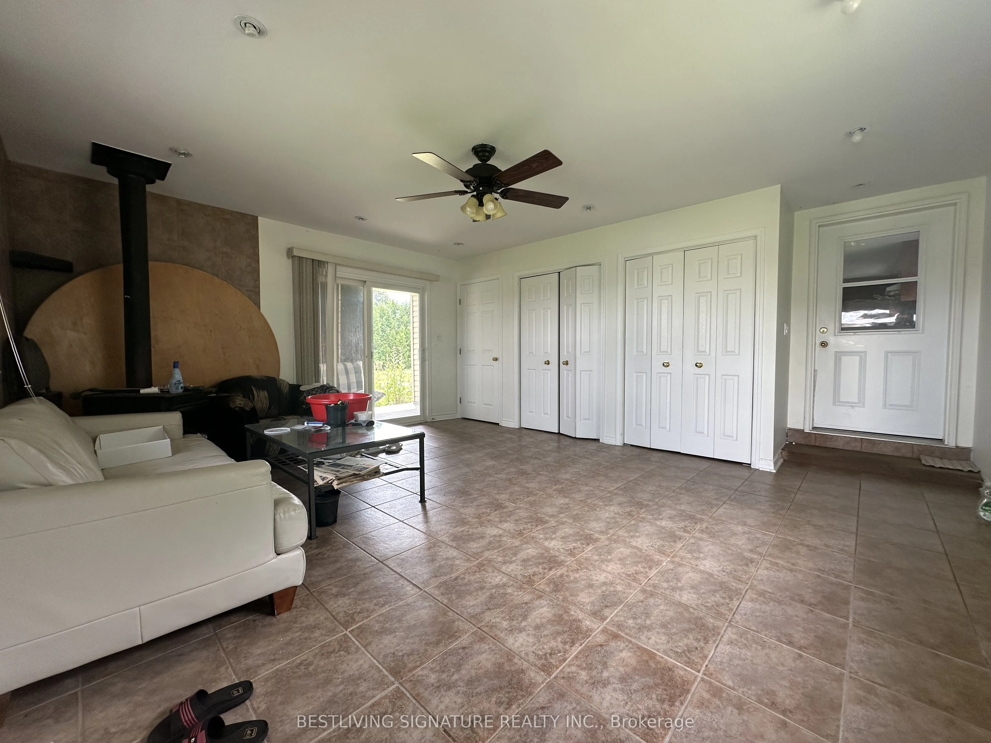 3752 Elm Tree Road