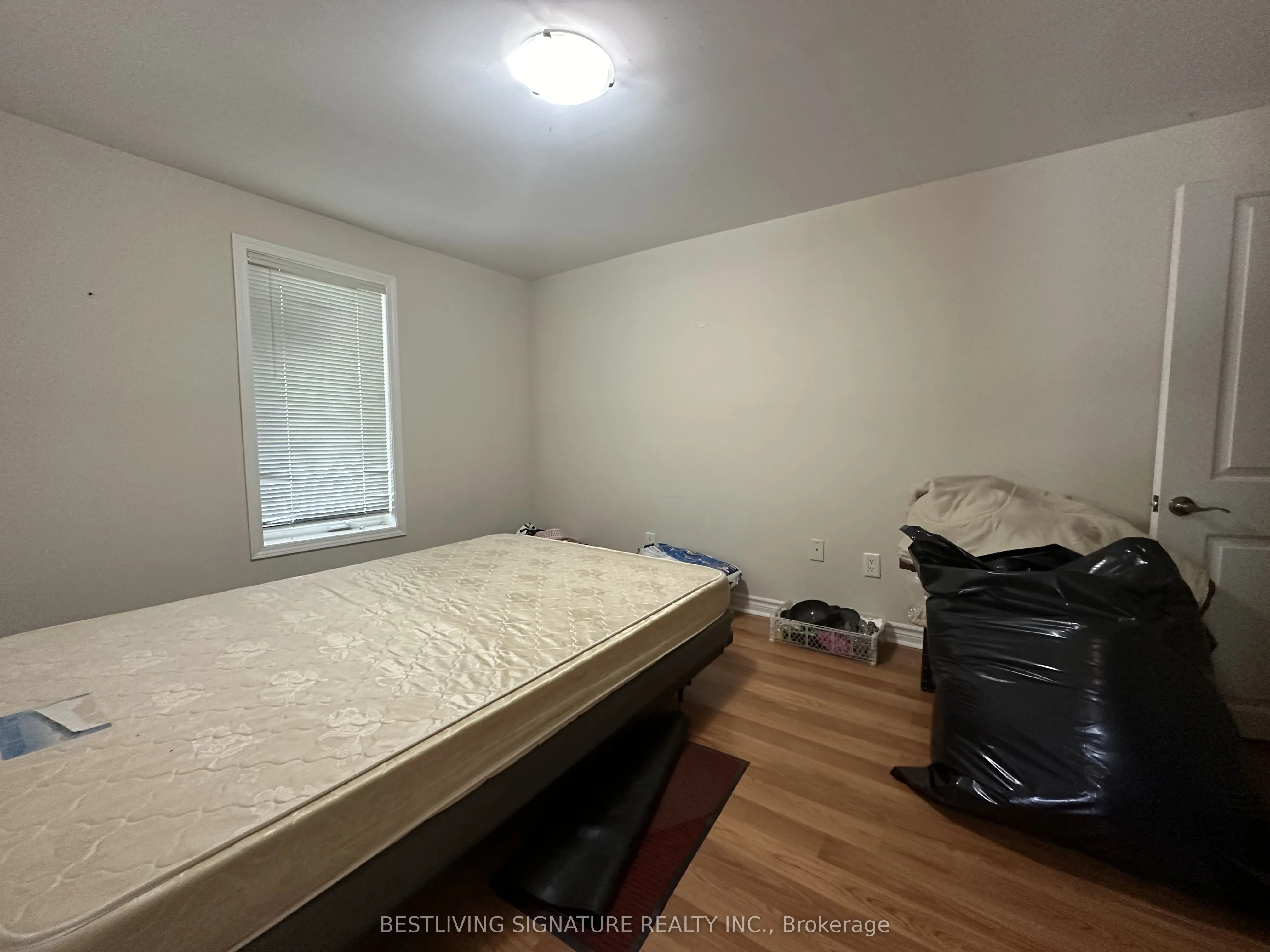 3752 Elm Tree Road