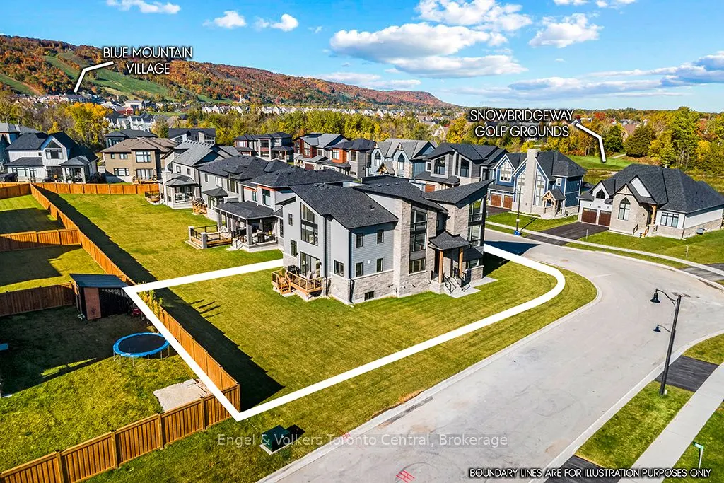 157 SPRINGSIDE Crescent