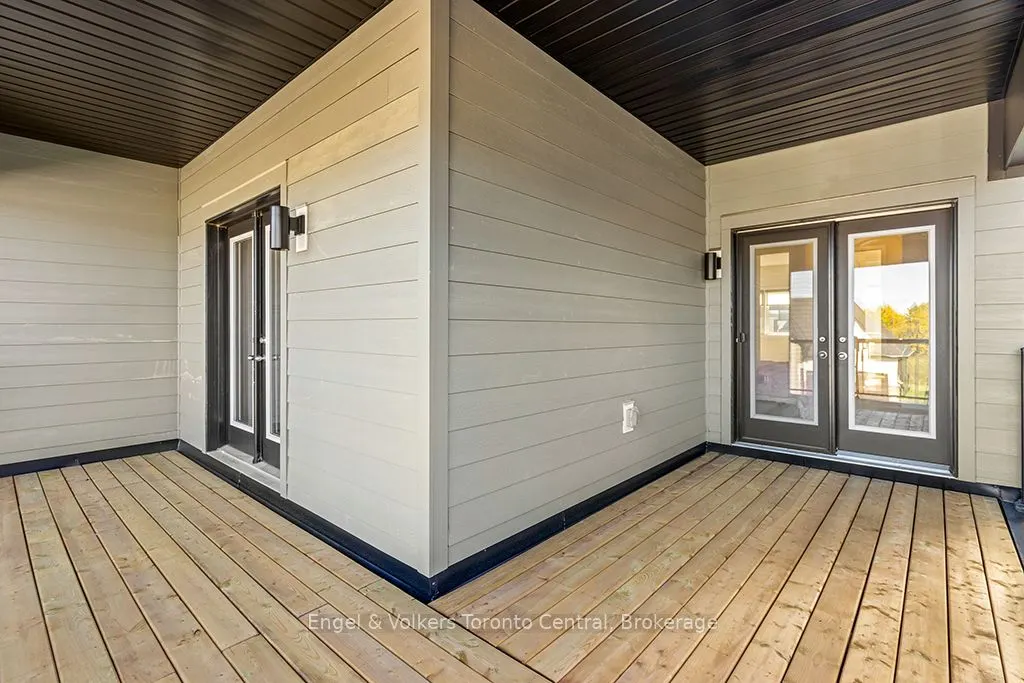 157 SPRINGSIDE Crescent