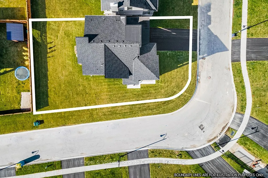 157 SPRINGSIDE Crescent