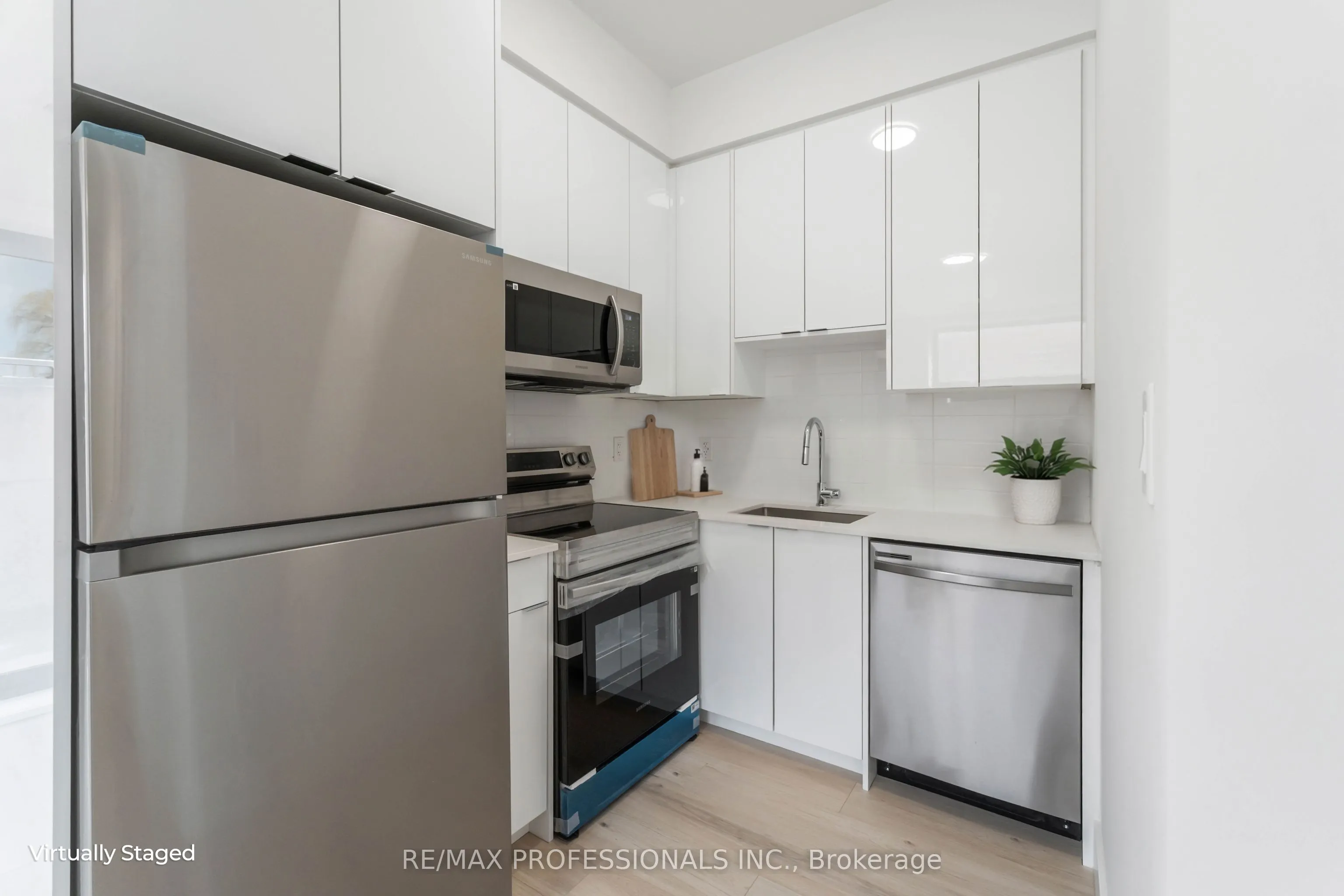 7277 Wilson Crescent #106