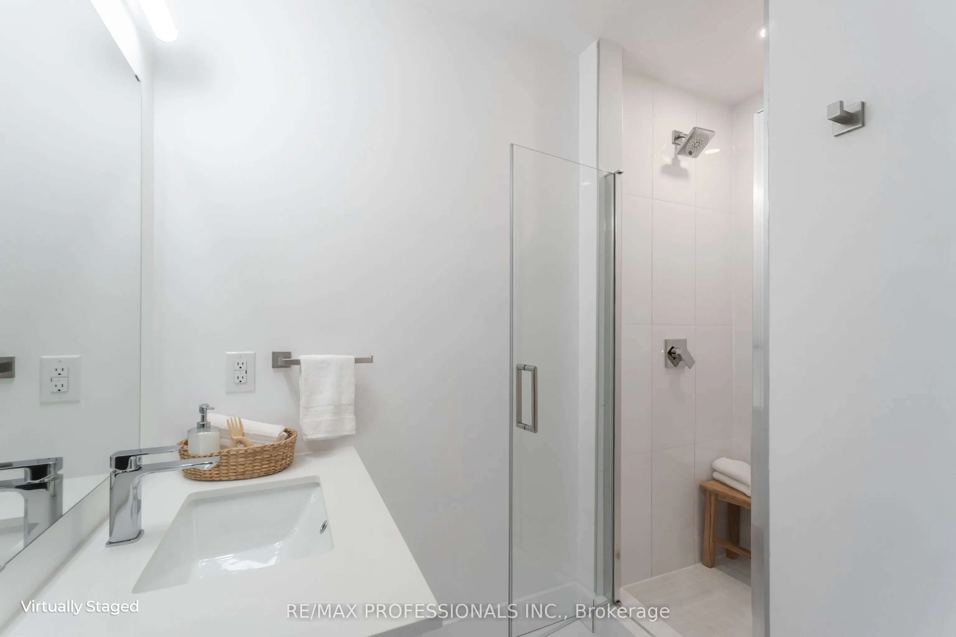 7277 Wilson Crescent #106