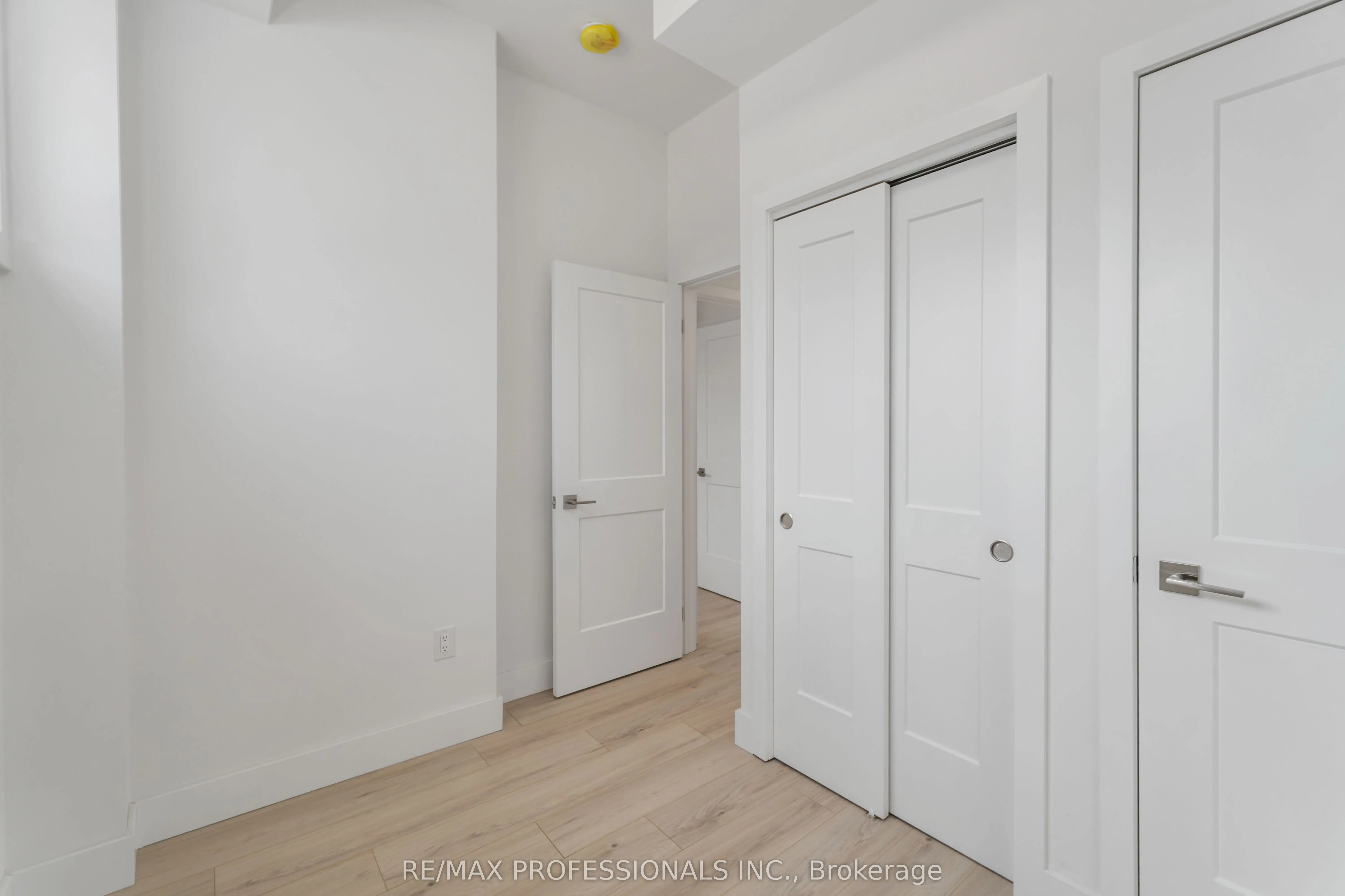 7277 Wilson Crescent #106