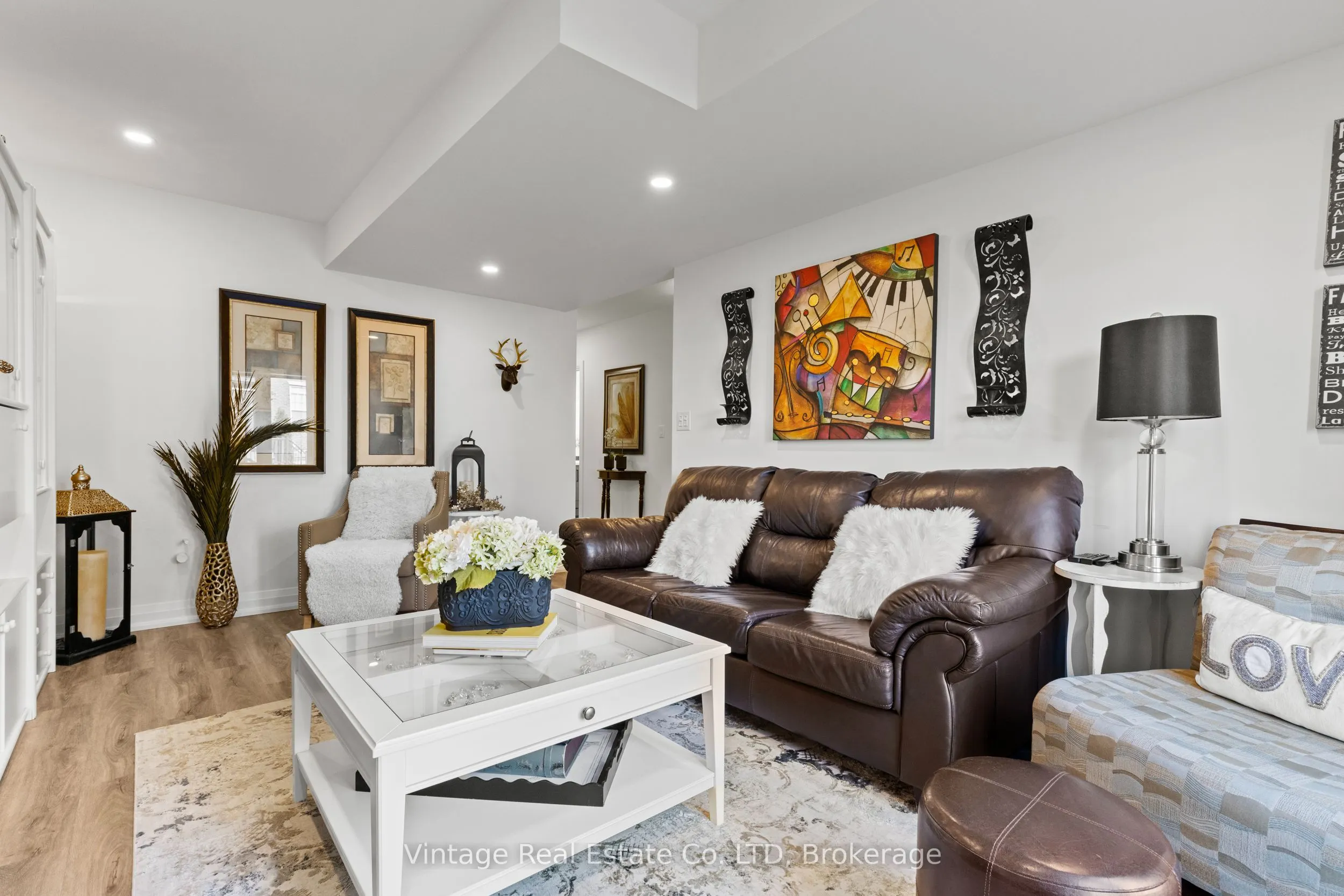 24 Willow Bank Common #24