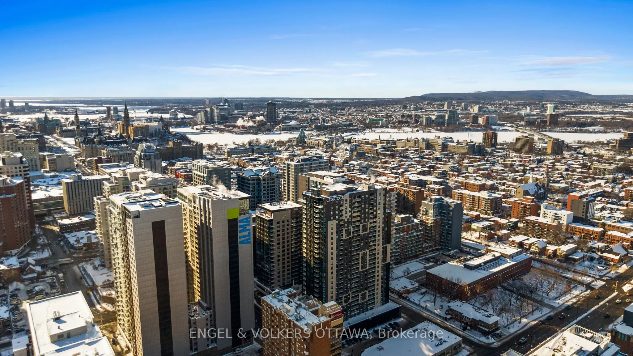 180 George Street #1802