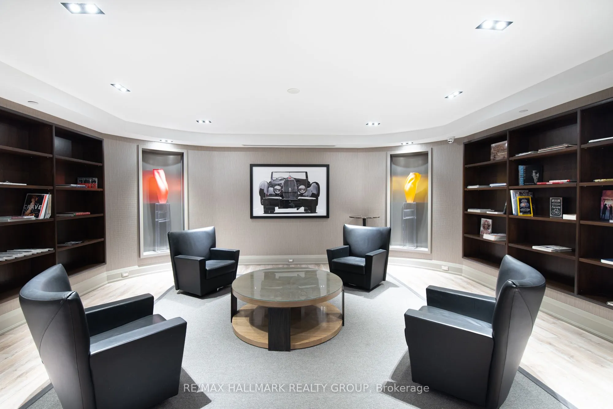 111 Champagne Avenue #502