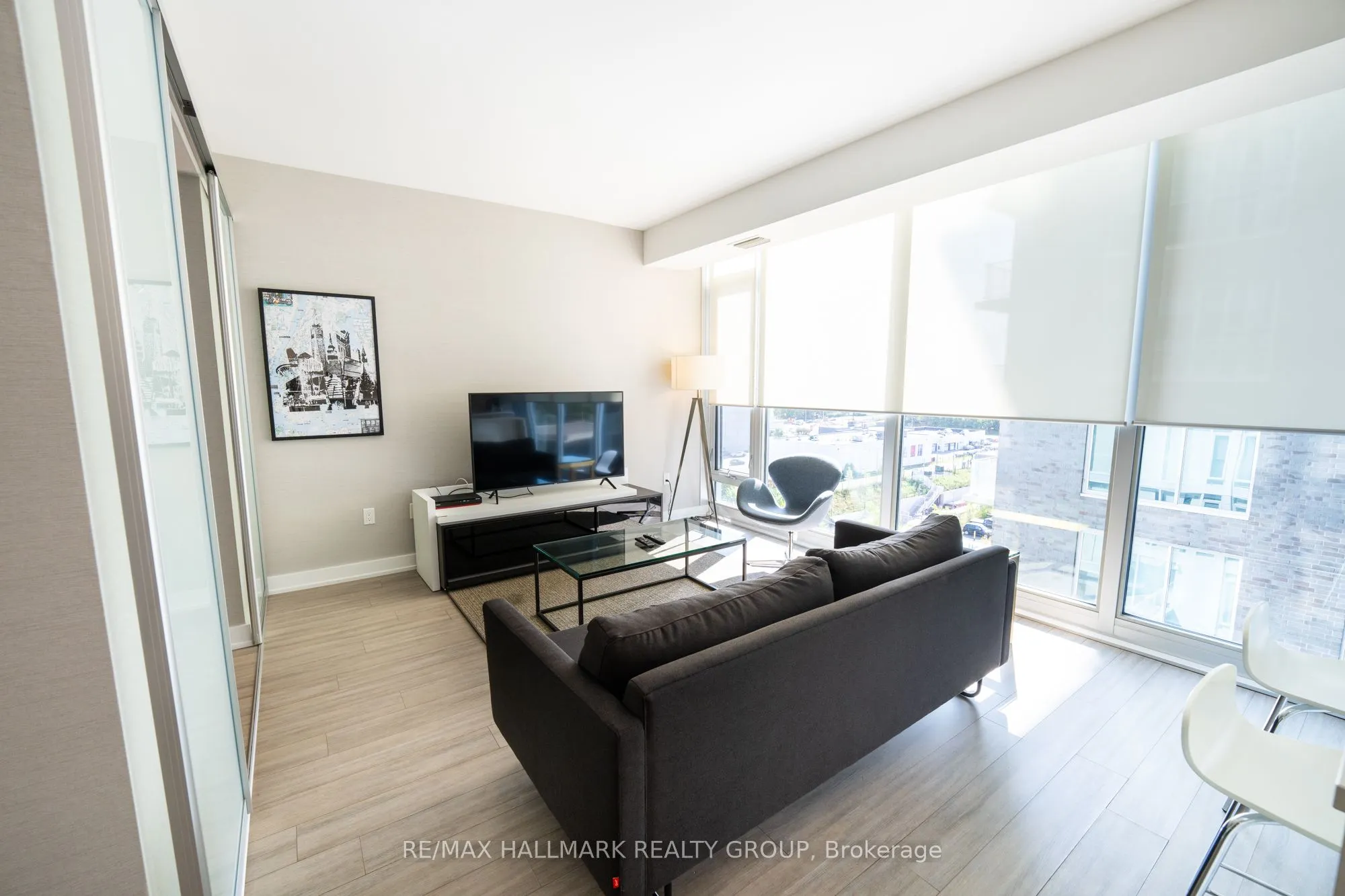 111 Champagne Avenue #611