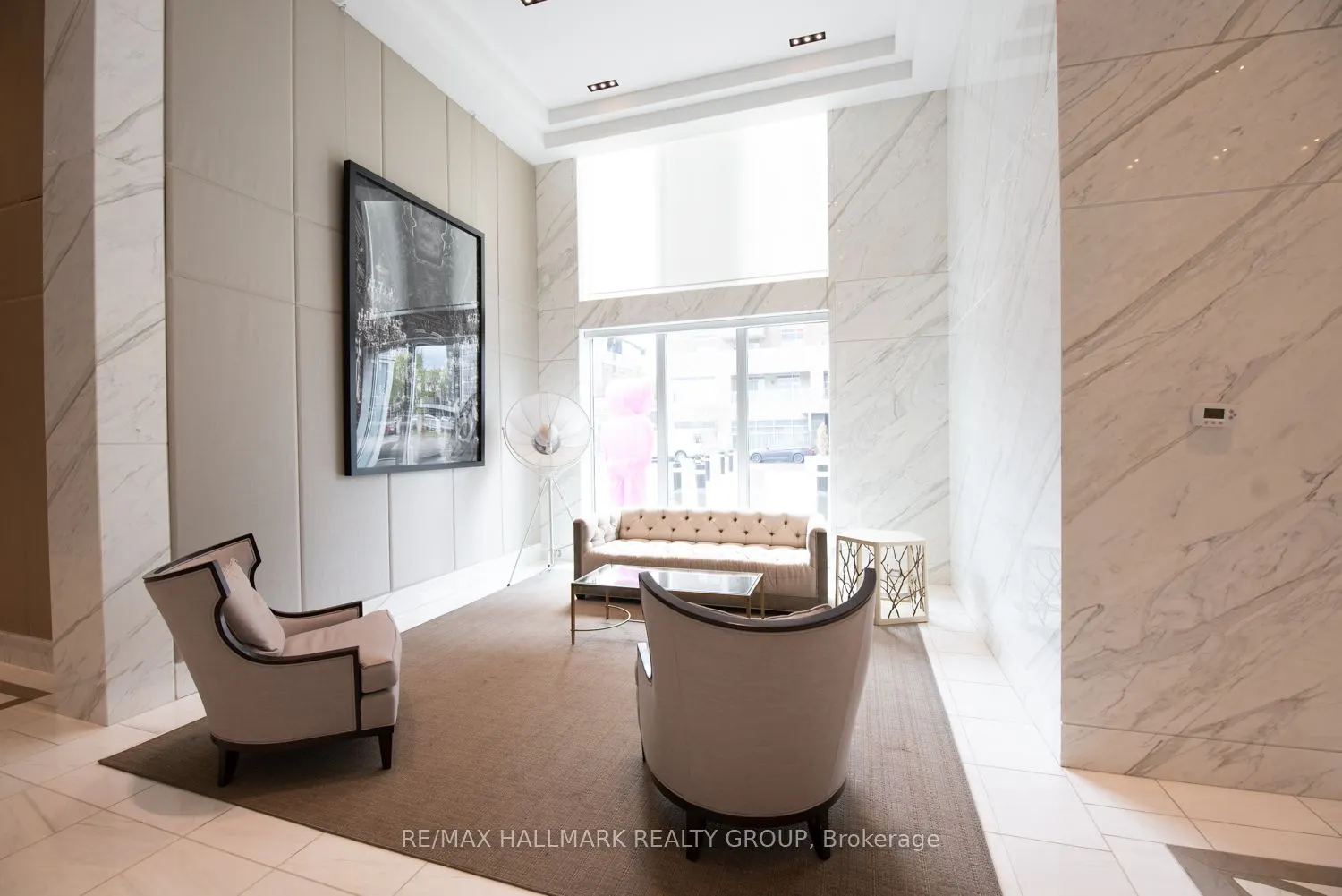 111 Champagne Avenue #1805