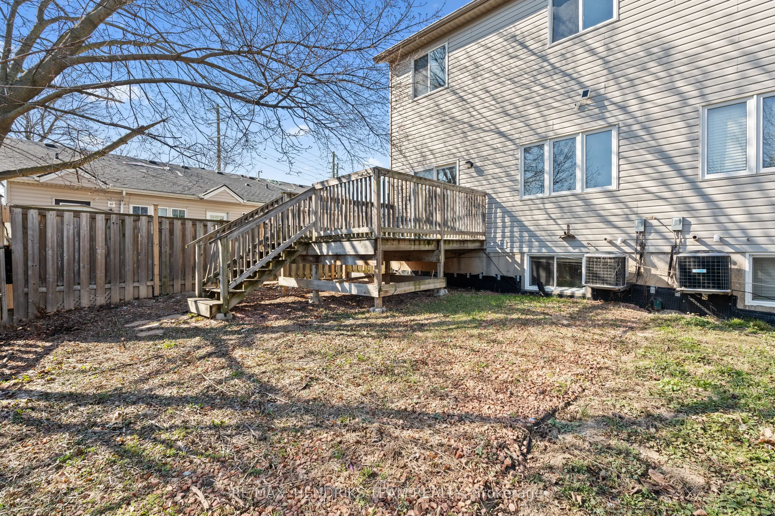 2 Townline Road E