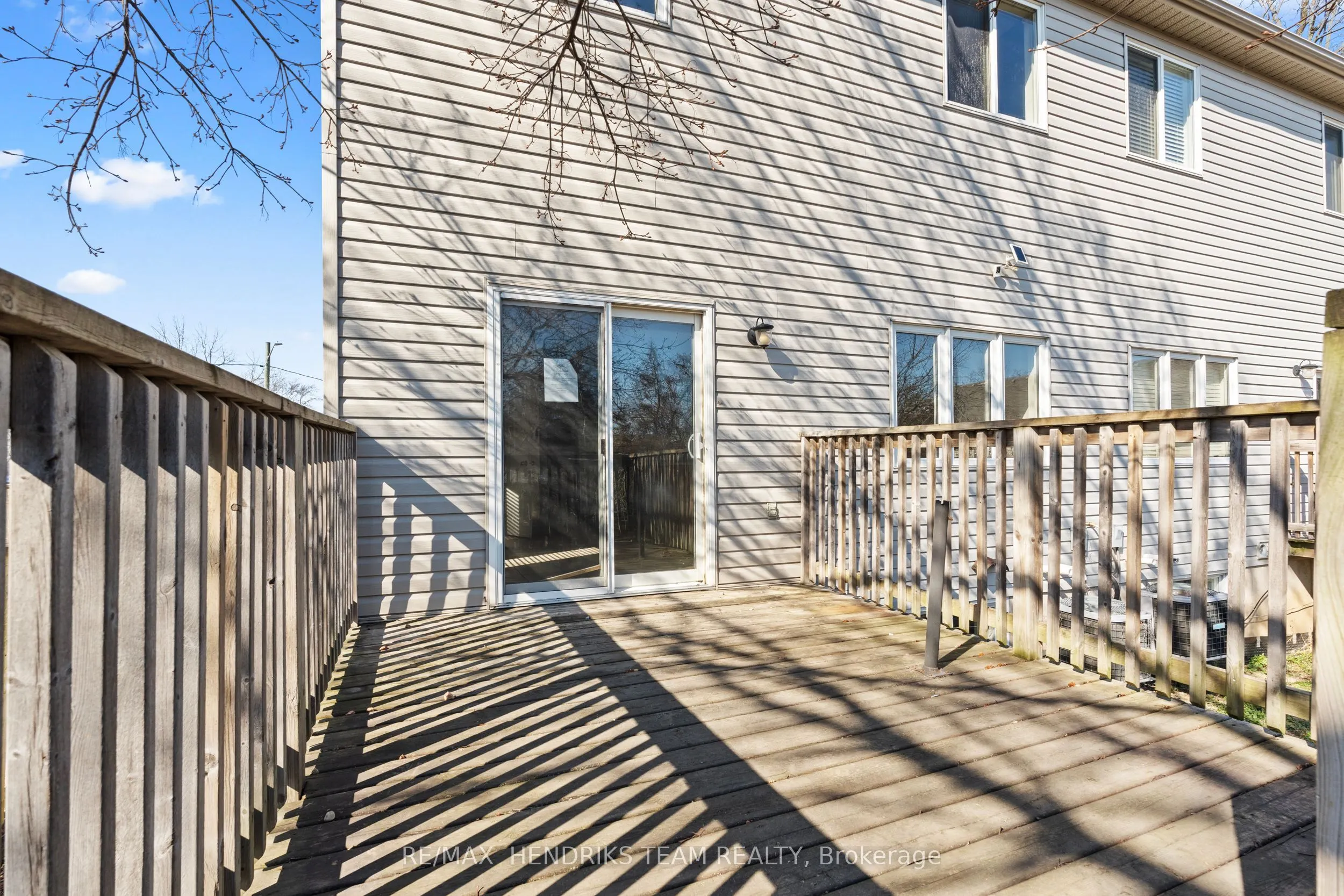 2 Townline Road E