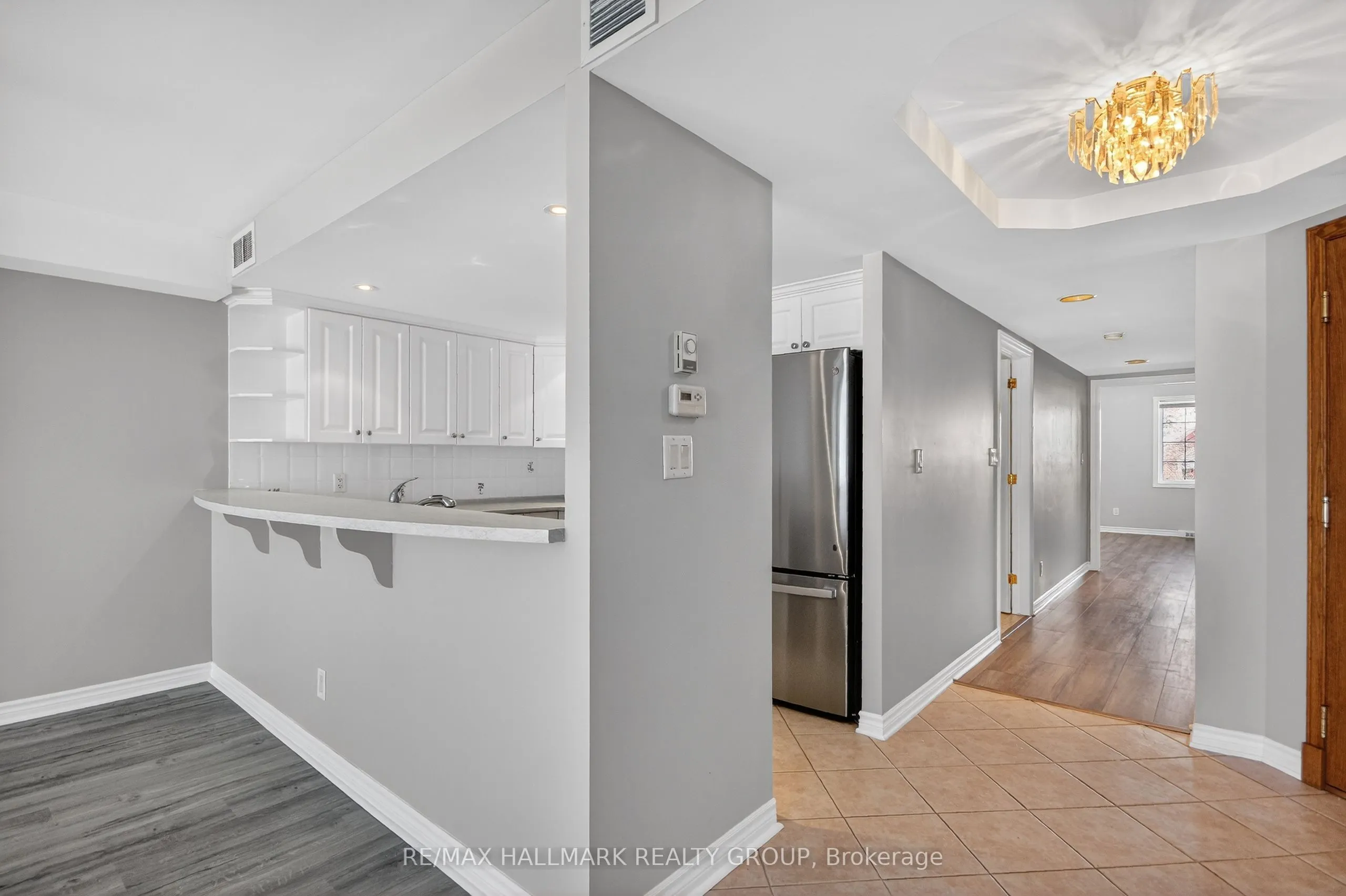 51 Robson Court #2B