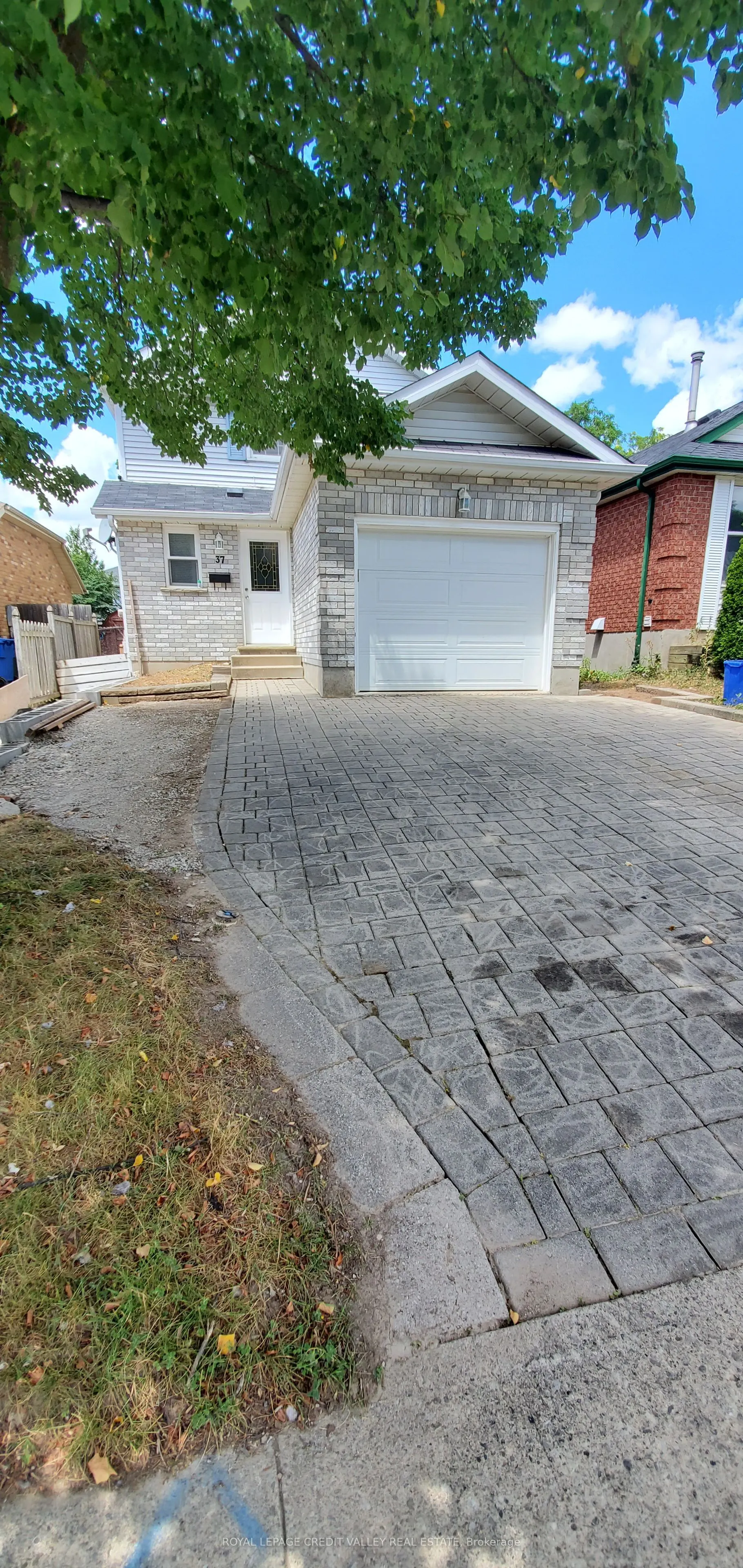 37 Rodgers Road