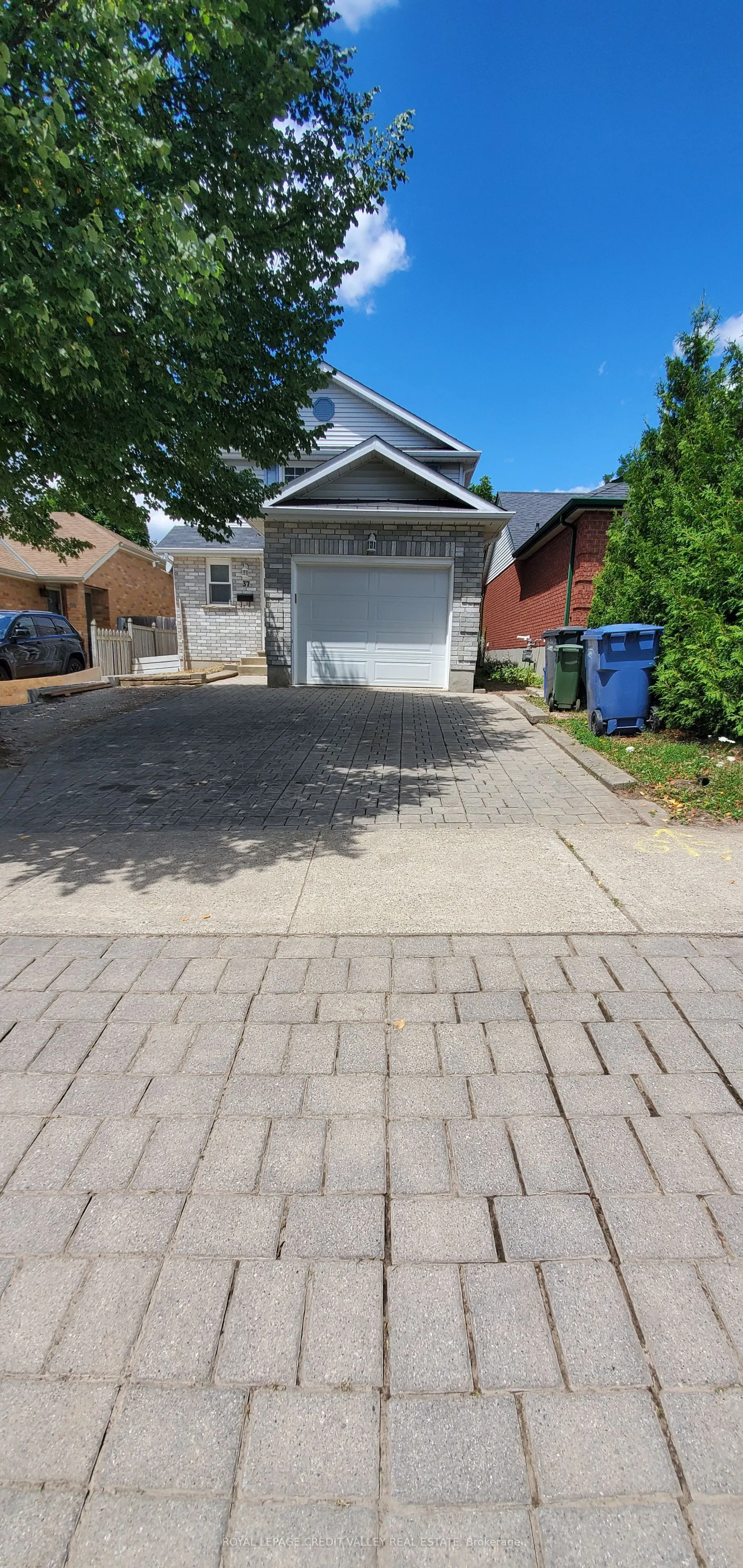 37 Rodgers Road