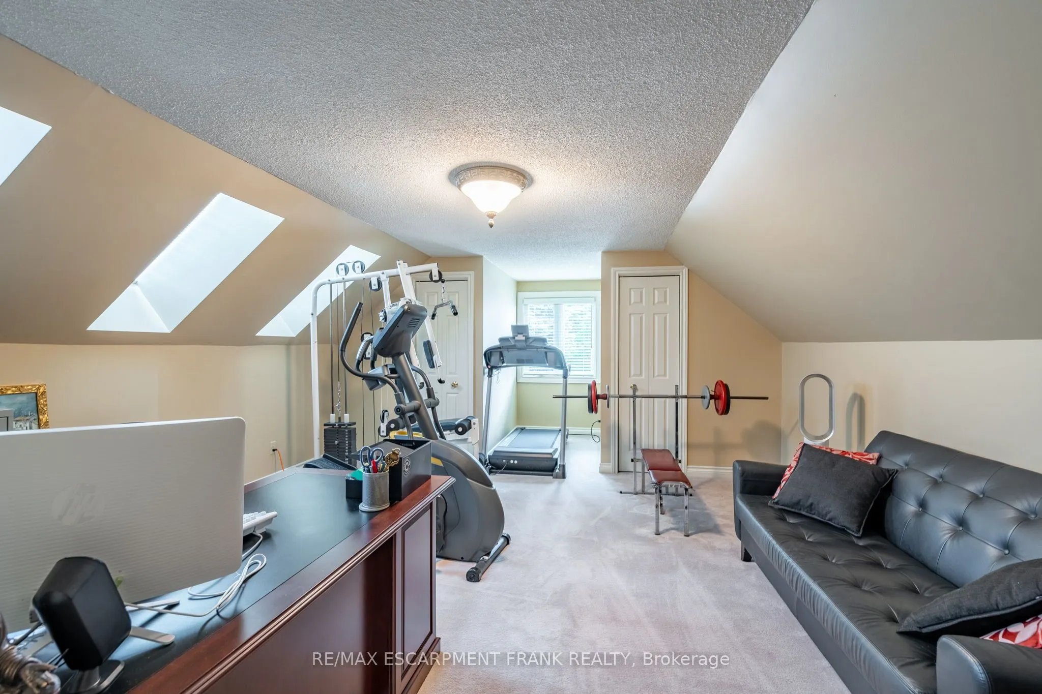 45 Peppertree Crescent